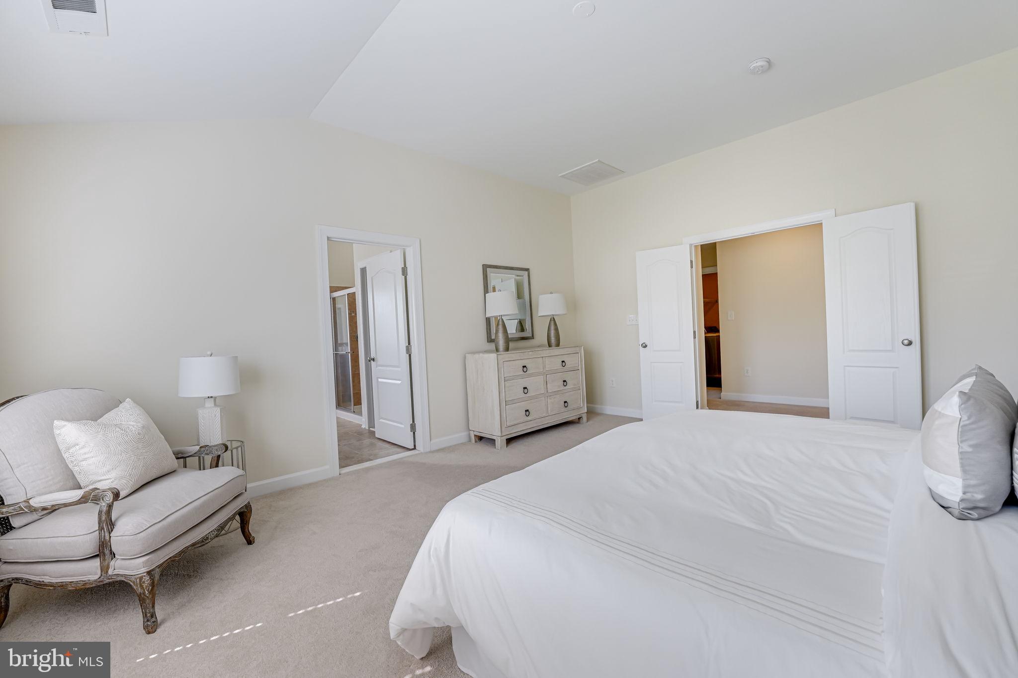 HILLS OF AQUIA - Residential