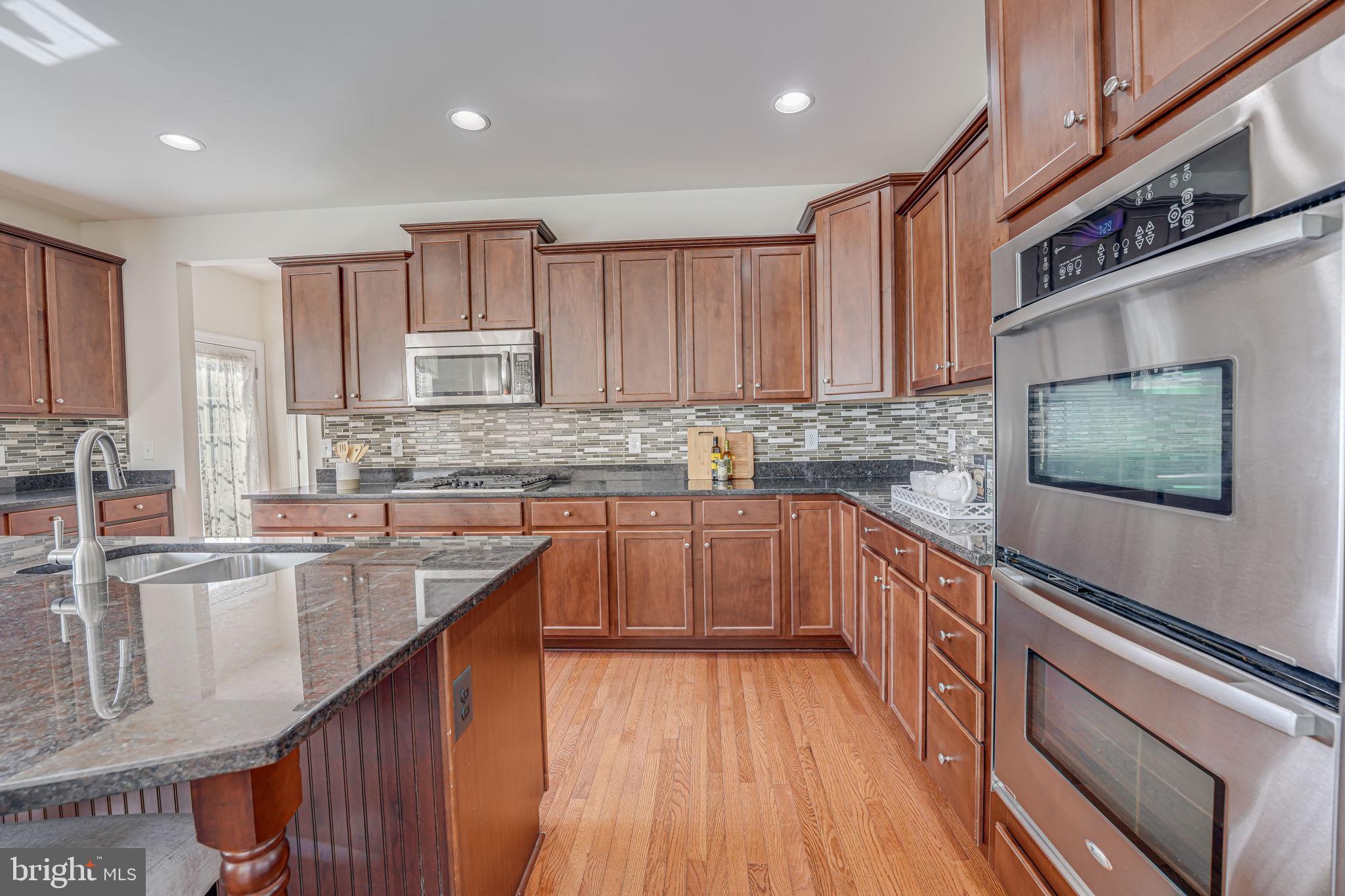 HILLS OF AQUIA - Residential