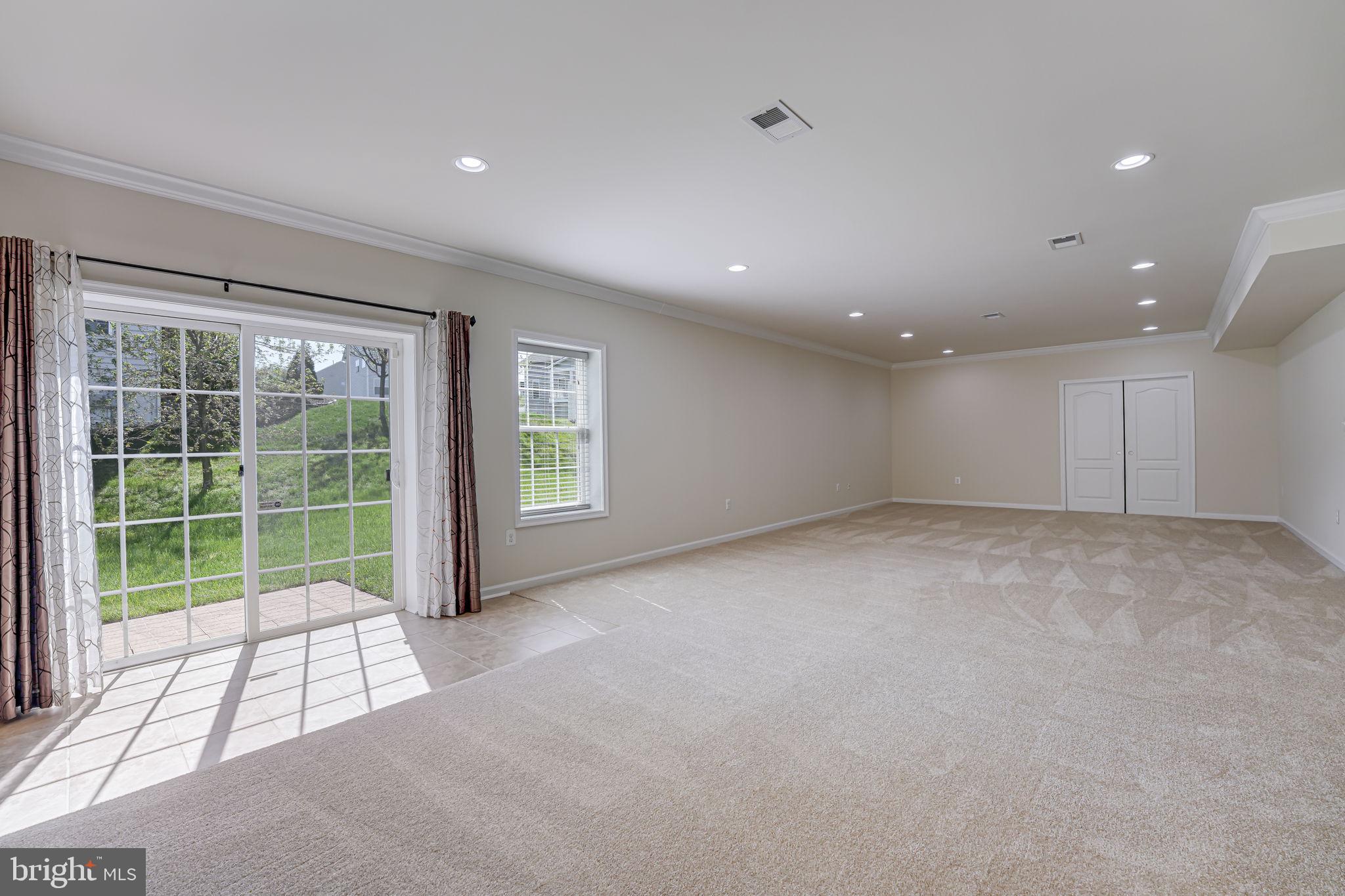 HILLS OF AQUIA - Residential