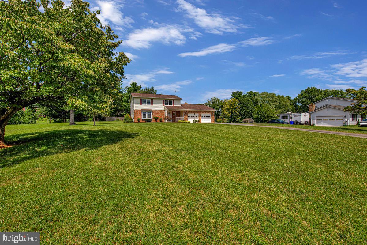 7464 FLAMEWOOD DRIVE