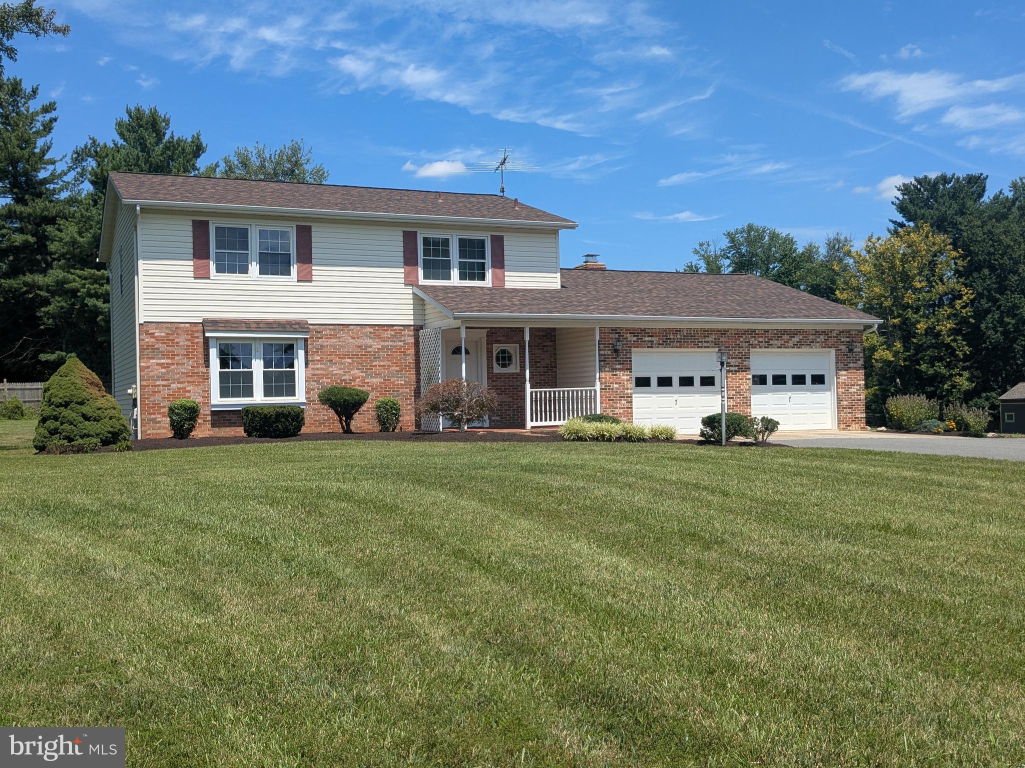7464 FLAMEWOOD DRIVE