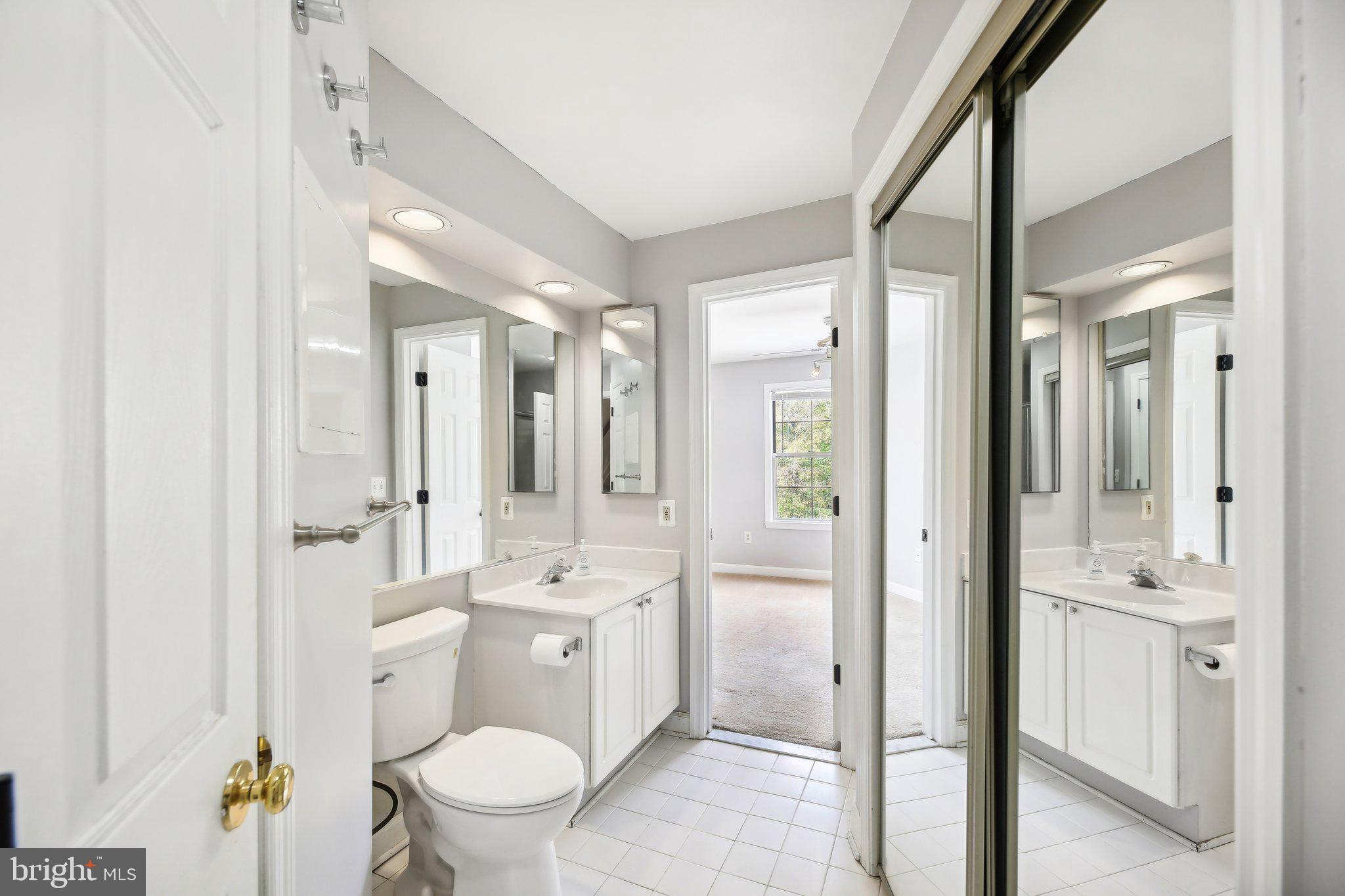 FALLS GABLE - Residential