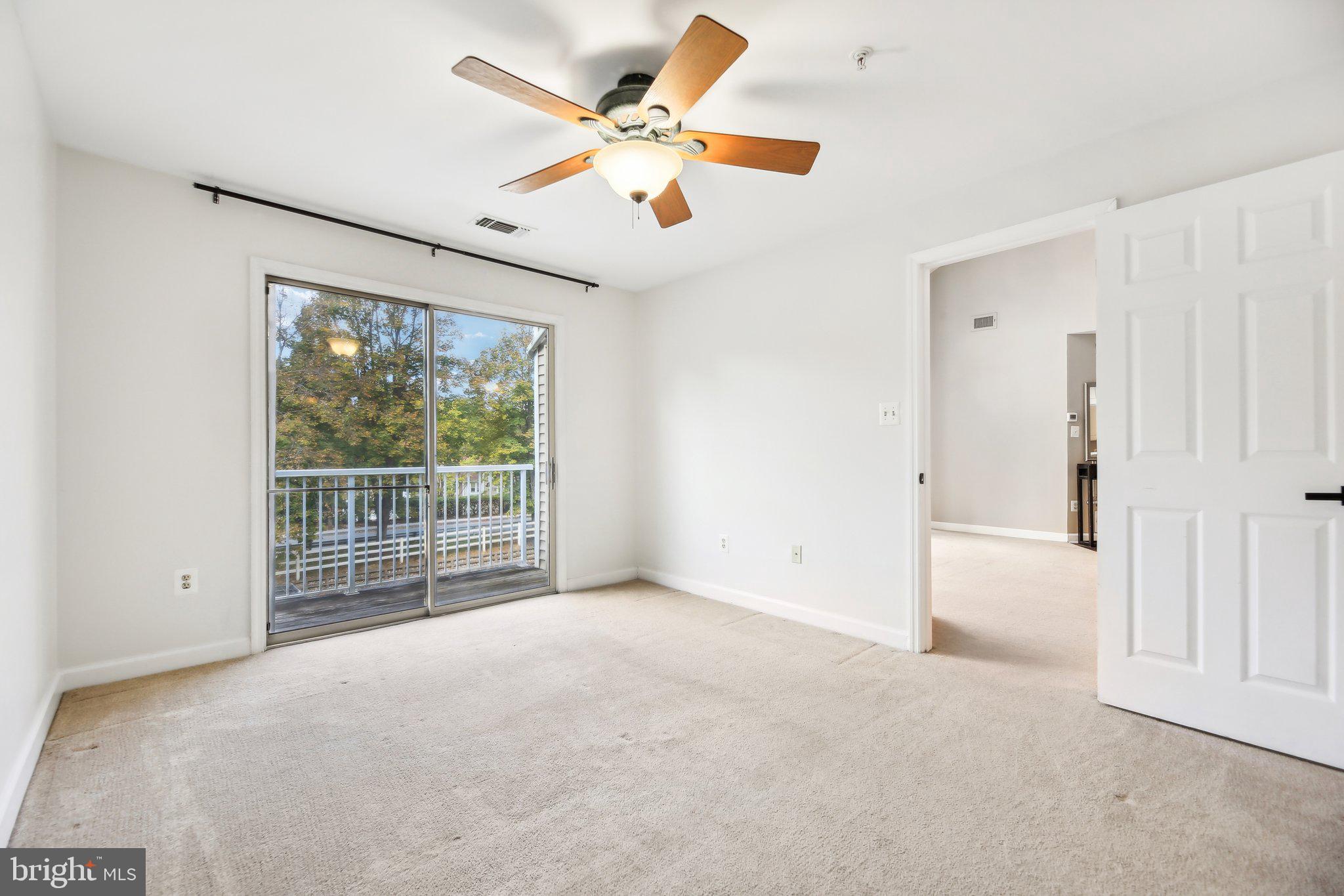 FALLS GABLE - Residential