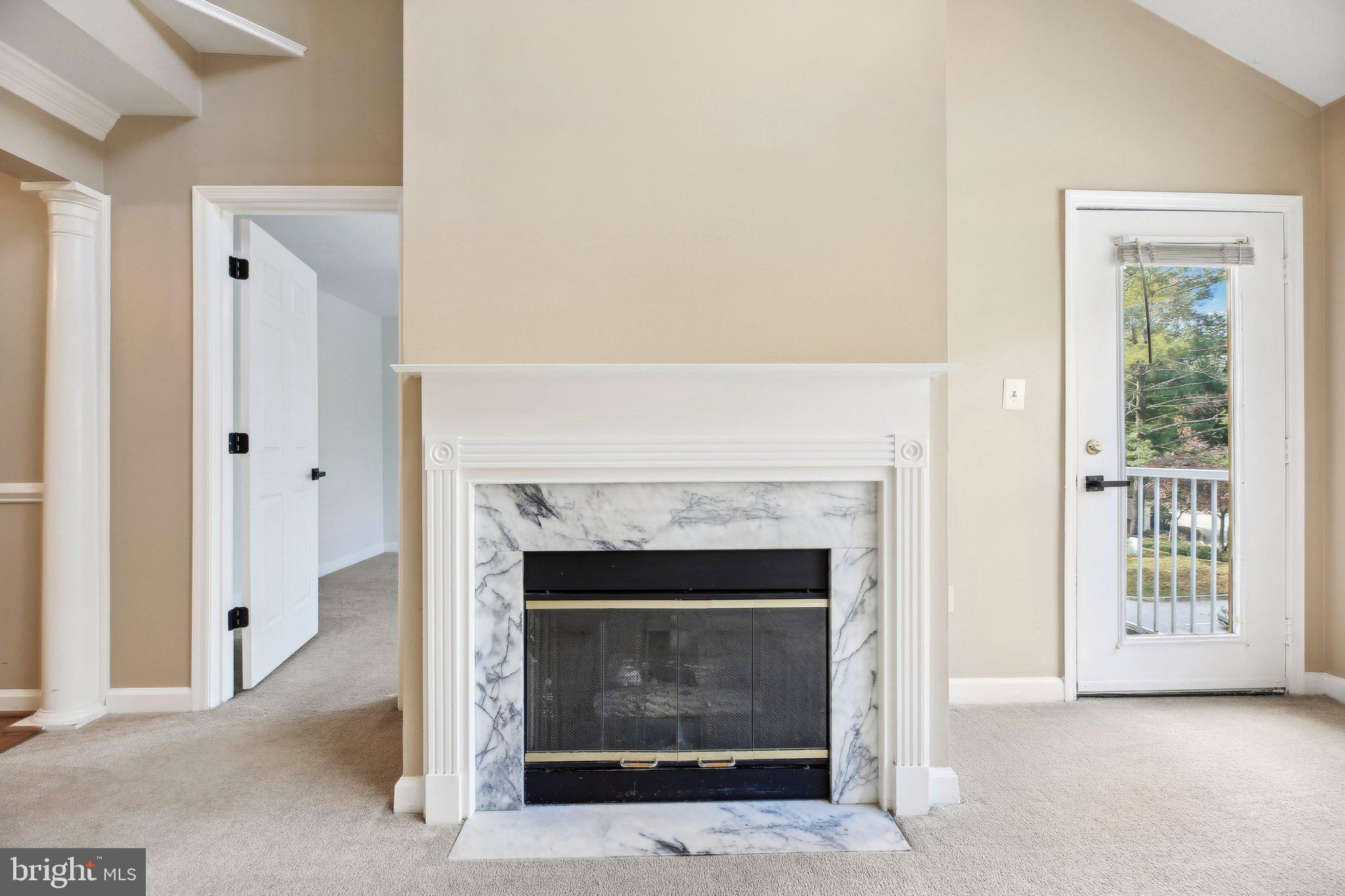 FALLS GABLE - Residential