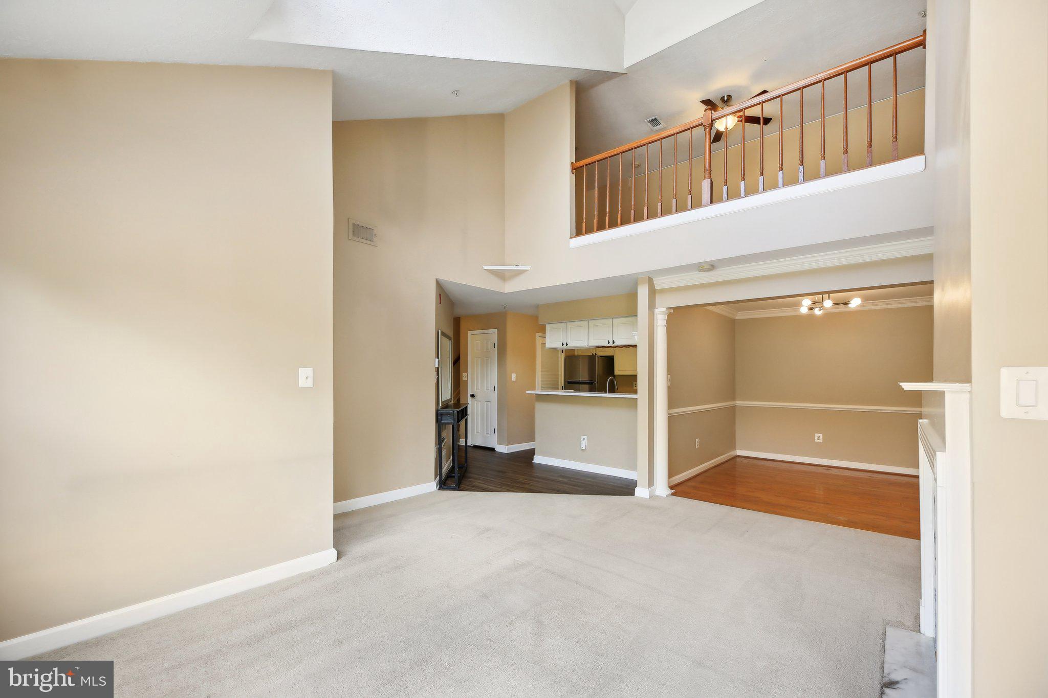 FALLS GABLE - Residential