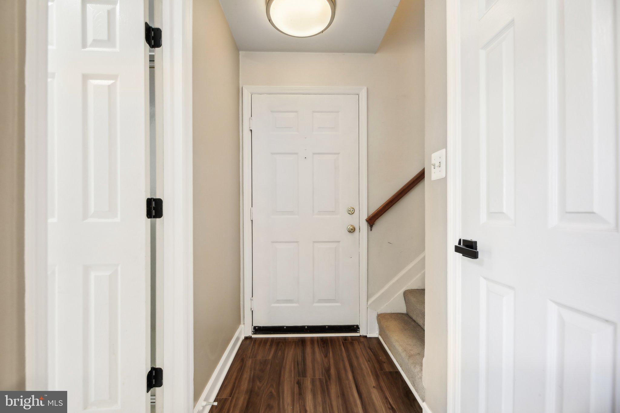 FALLS GABLE - Residential