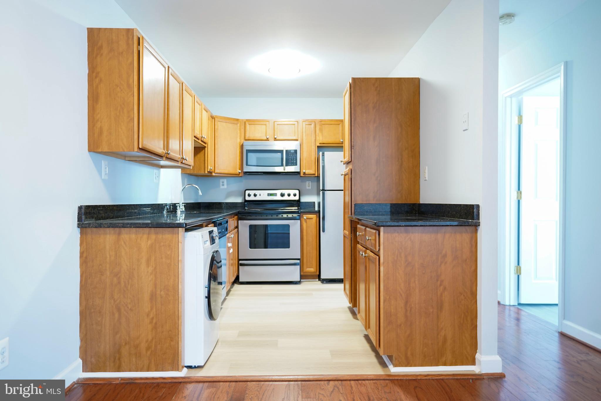 1003 MARCY AVENUE B302