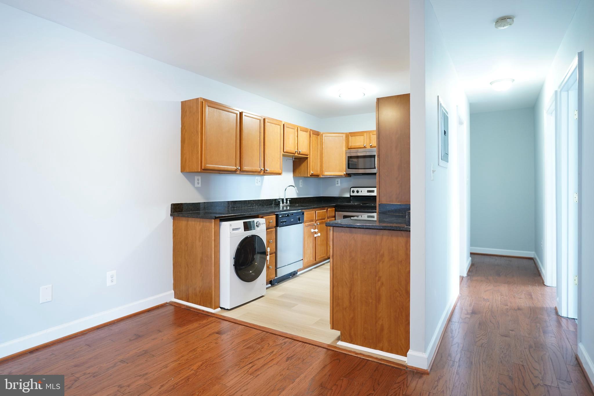 HARBOUR TERRACE CONDOMINIUMS - Residential