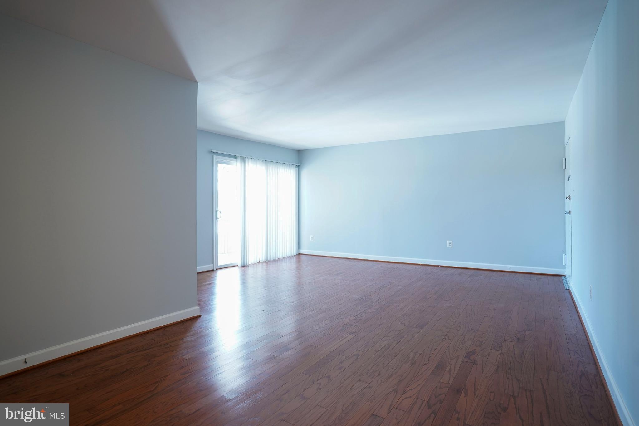 HARBOUR TERRACE CONDOMINIUMS - Residential