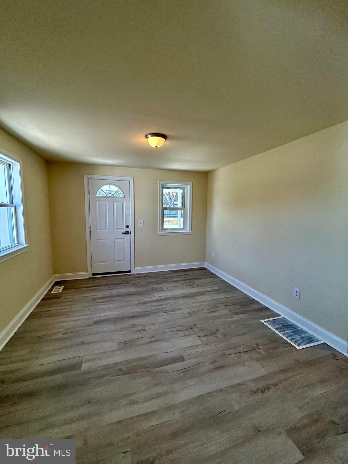 PIKESIDE - Residential