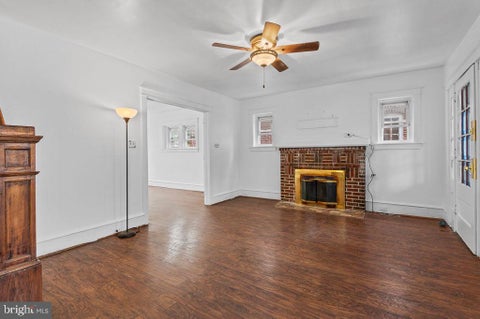 Photo of 129 E 24th Street, CHESTER, PA 19013 (MLS # PADE2125036)