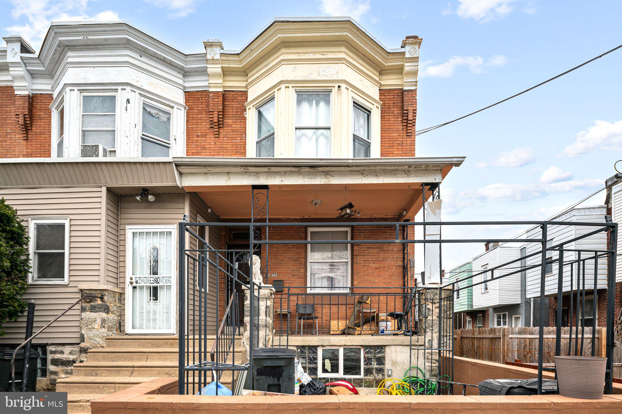 Minor TLC needed, great for a first time home buyer or investor. Cash or hard money preferred but we can work with a conventional loan as well.