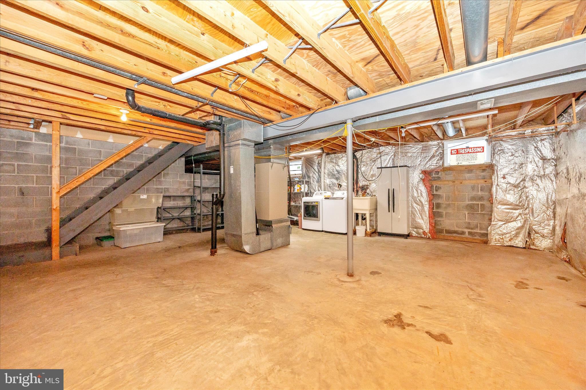 HILLCREST ORCHARDS - Residential