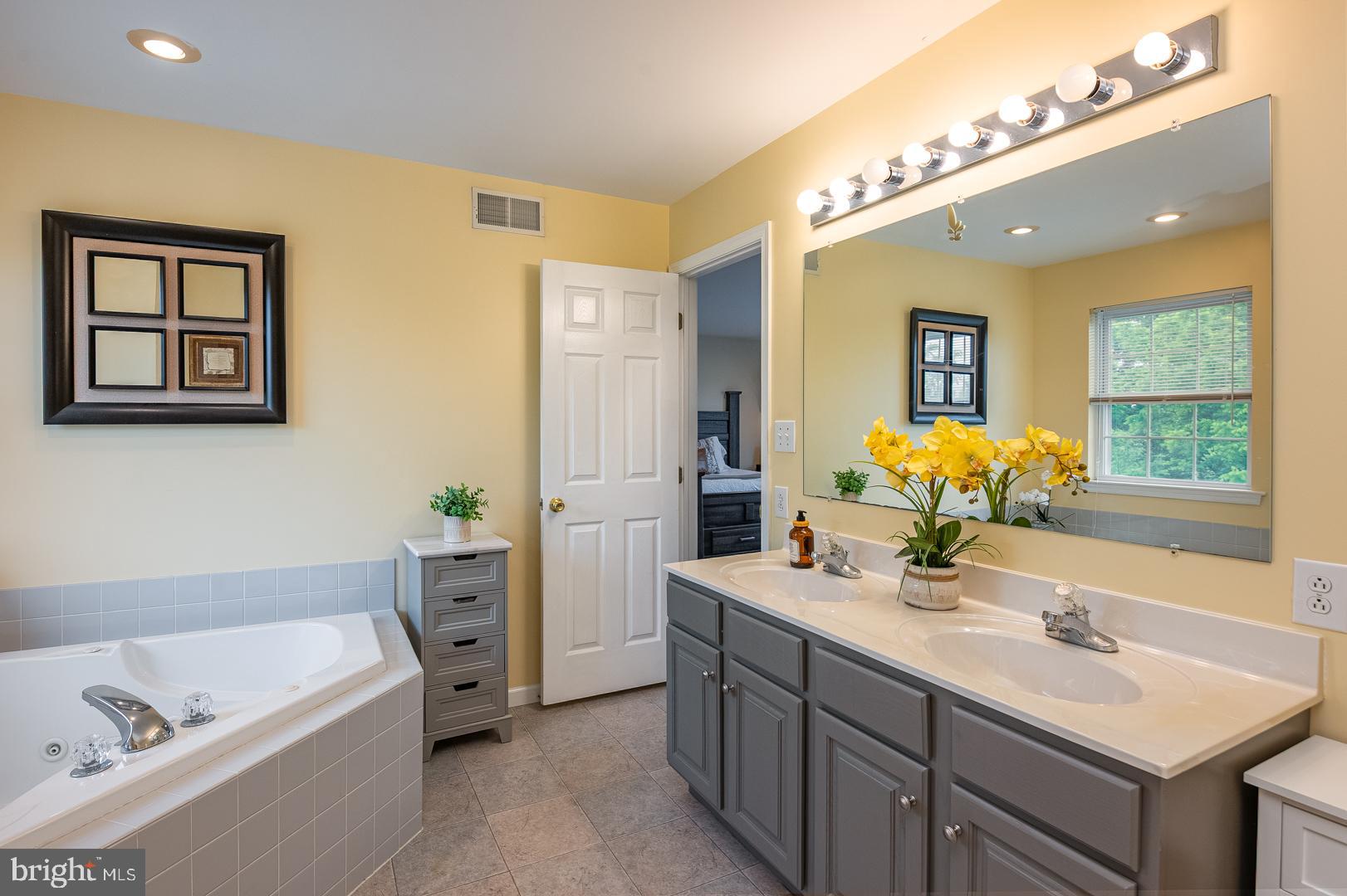 WESTRIDGE - Residential