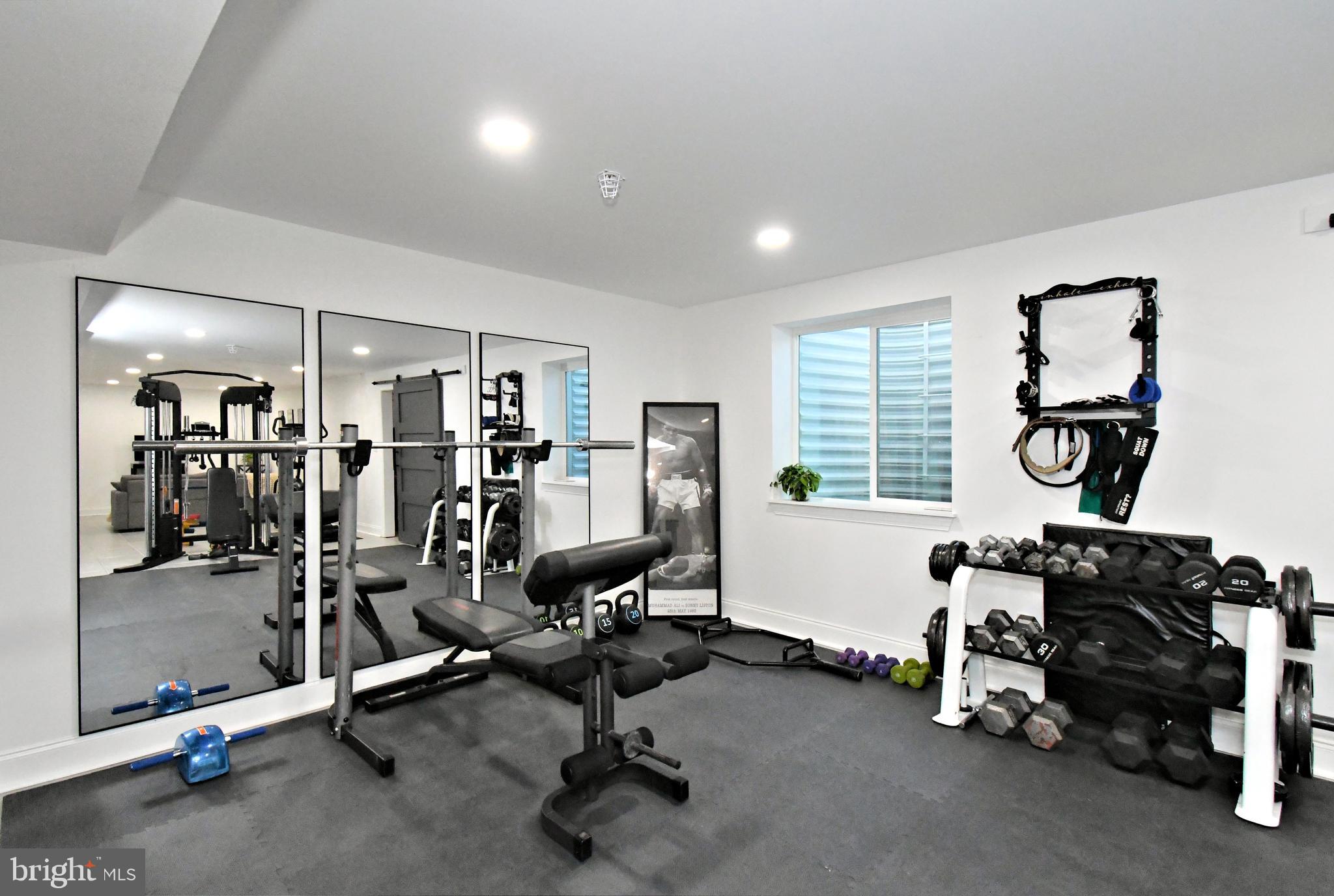 GROVE VALLEY FARM - Residential