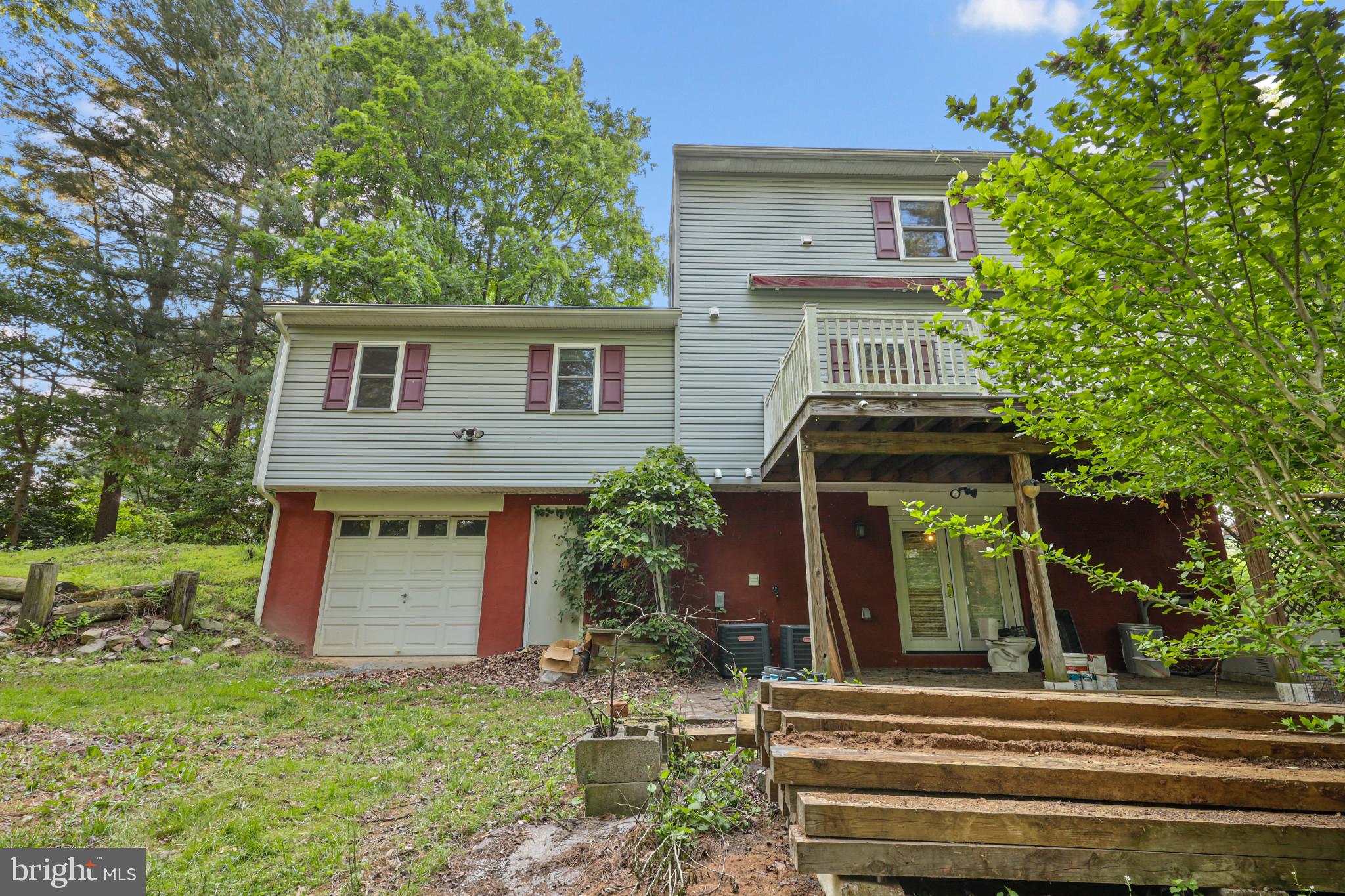 FOREST HILL - Residential