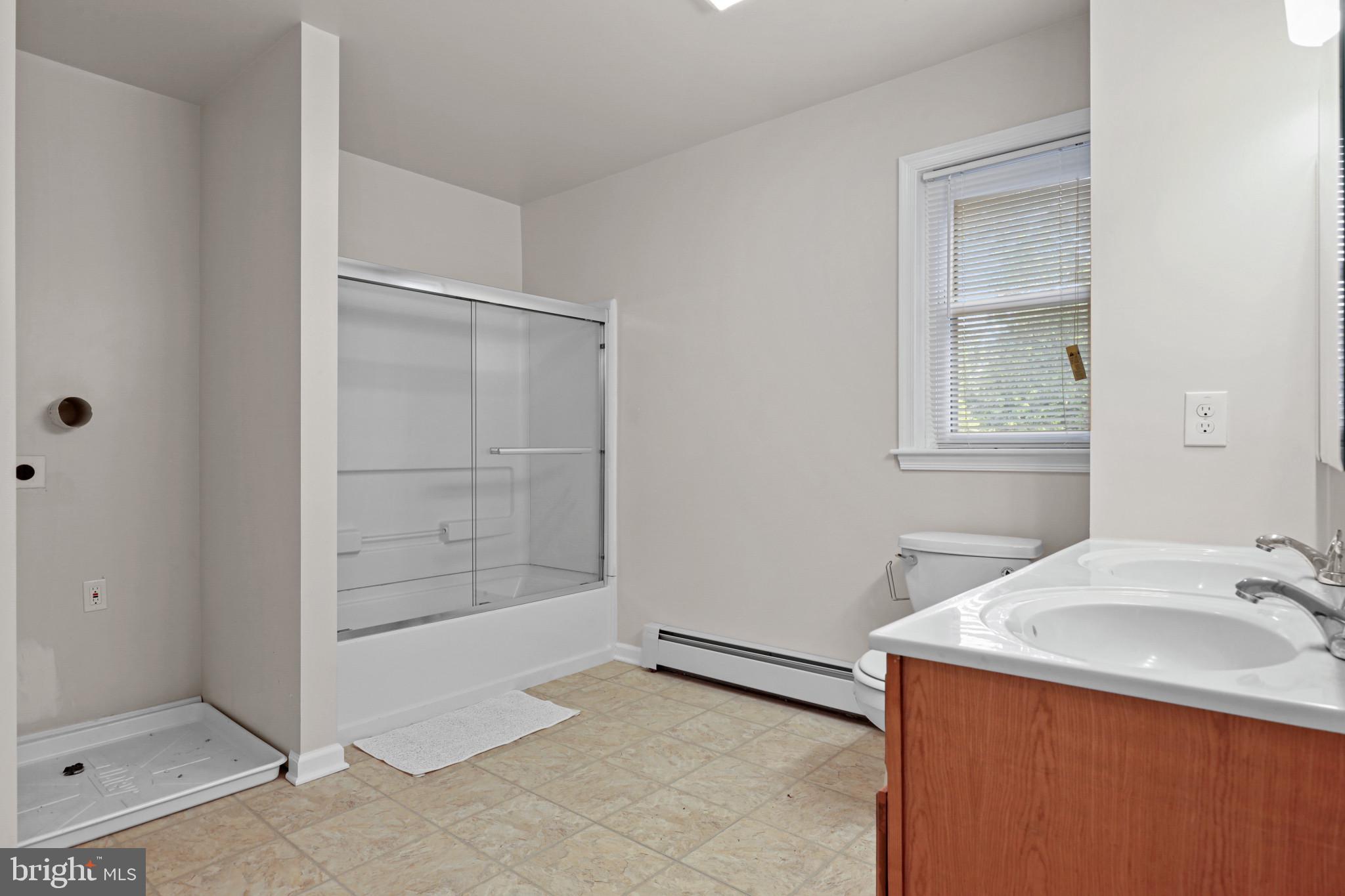 FOREST HILL - Residential