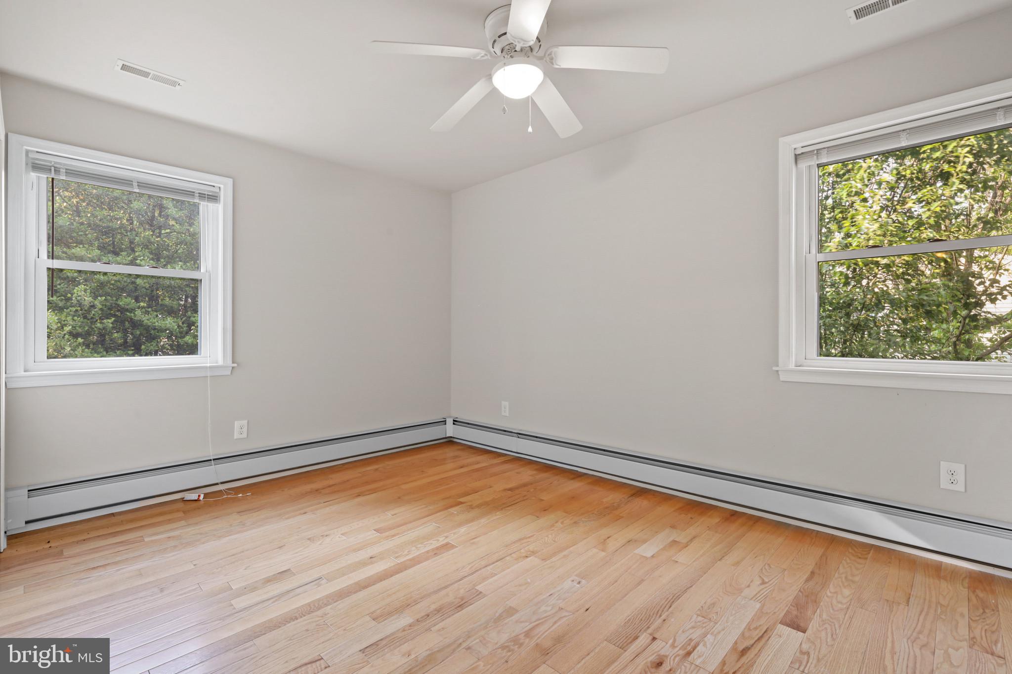 FOREST HILL - Residential