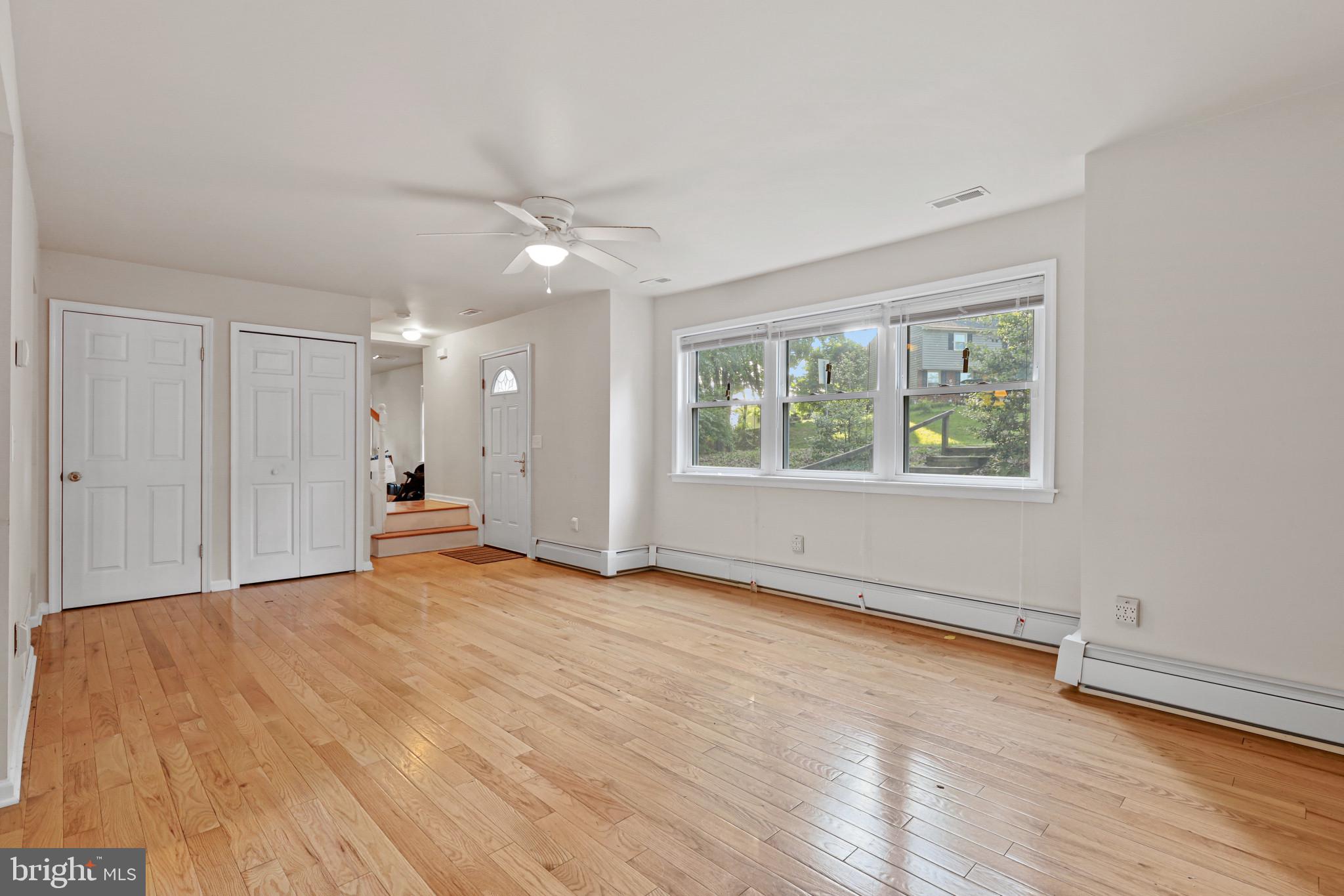 FOREST HILL - Residential