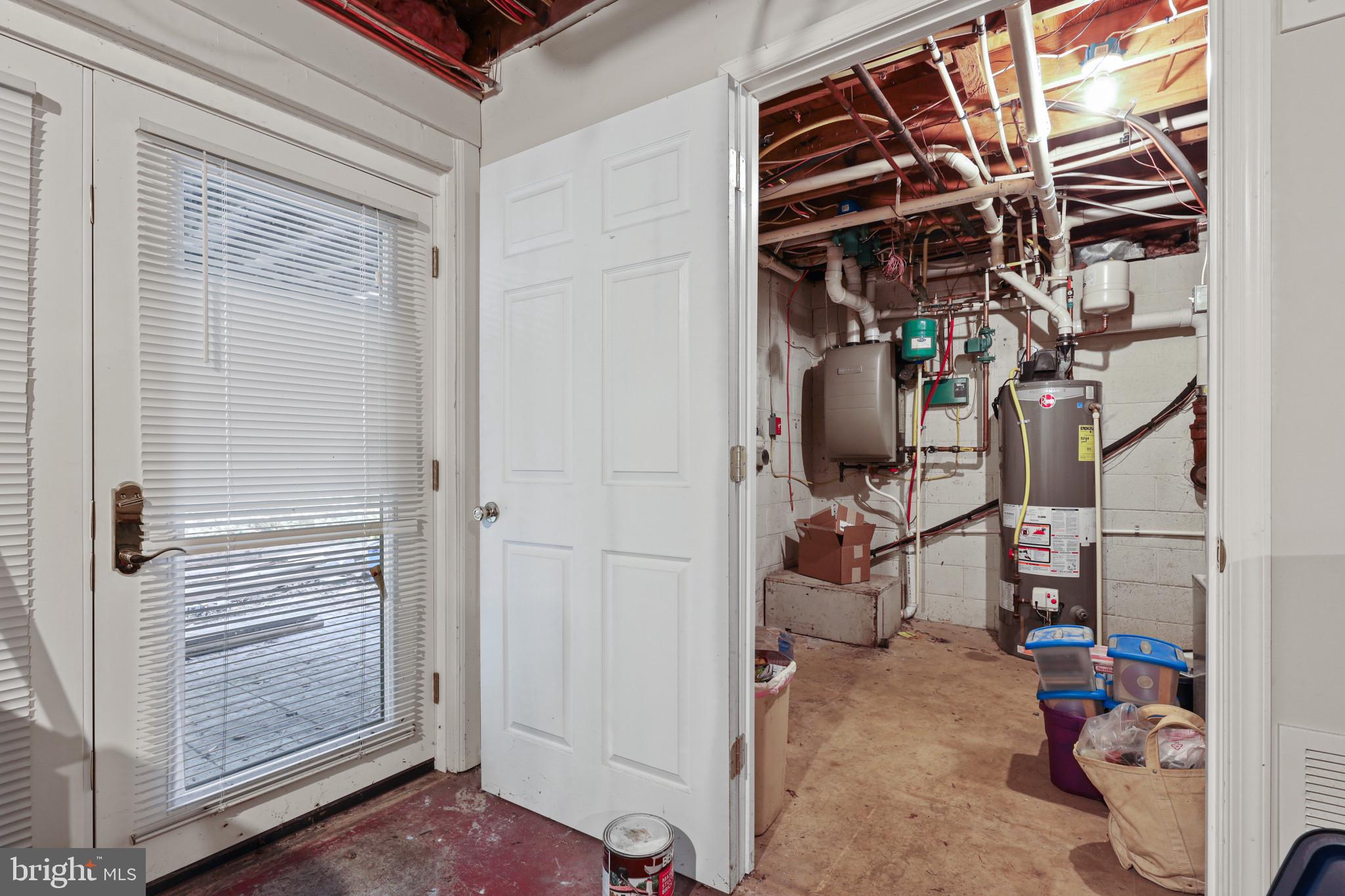 FOREST HILL - Residential