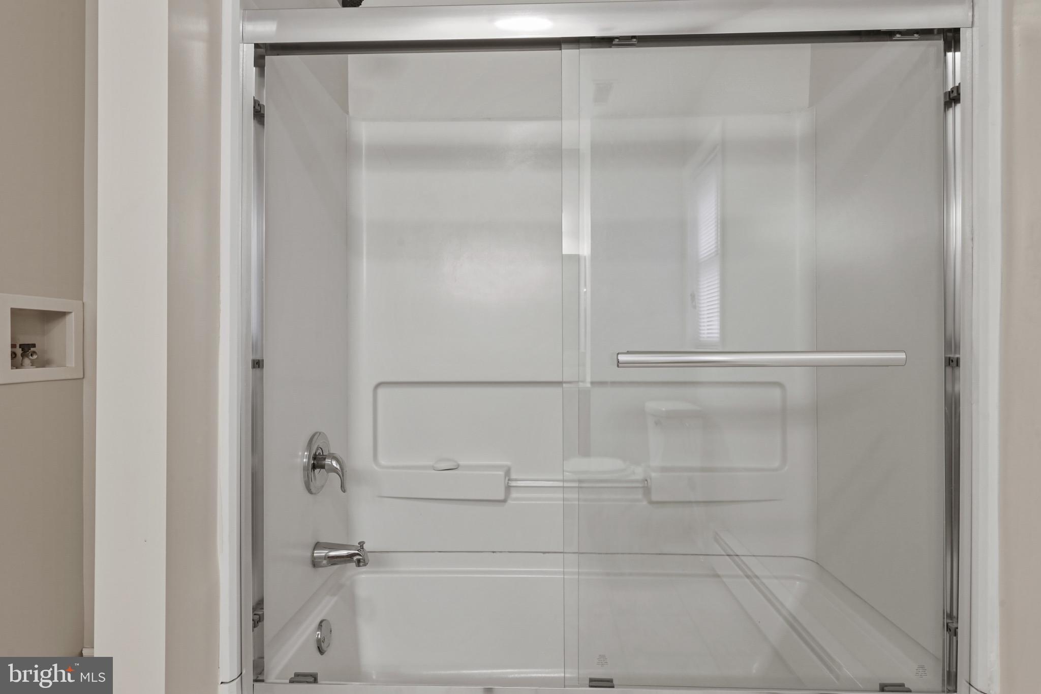 FOREST HILL - Residential