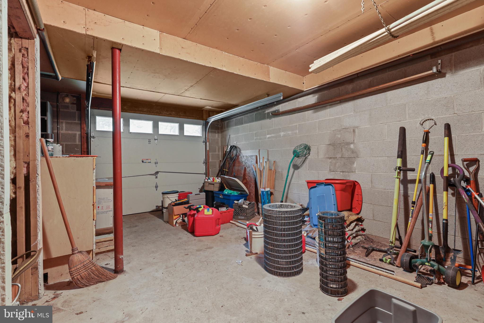 FOREST HILL - Residential