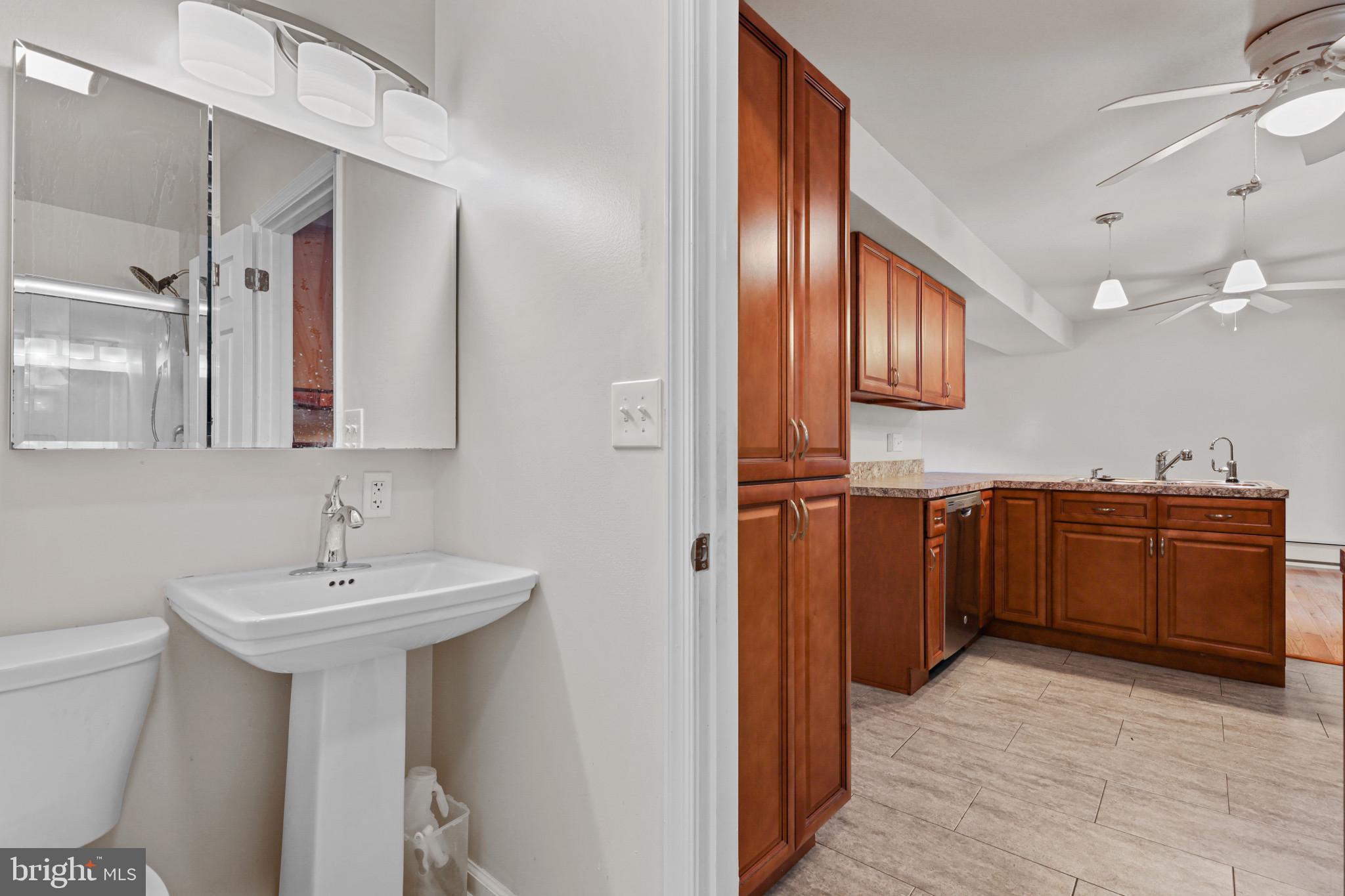 FOREST HILL - Residential