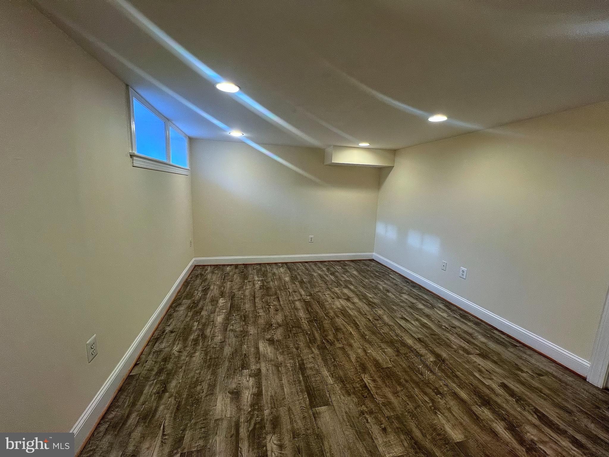 GREENSPRING - Residential