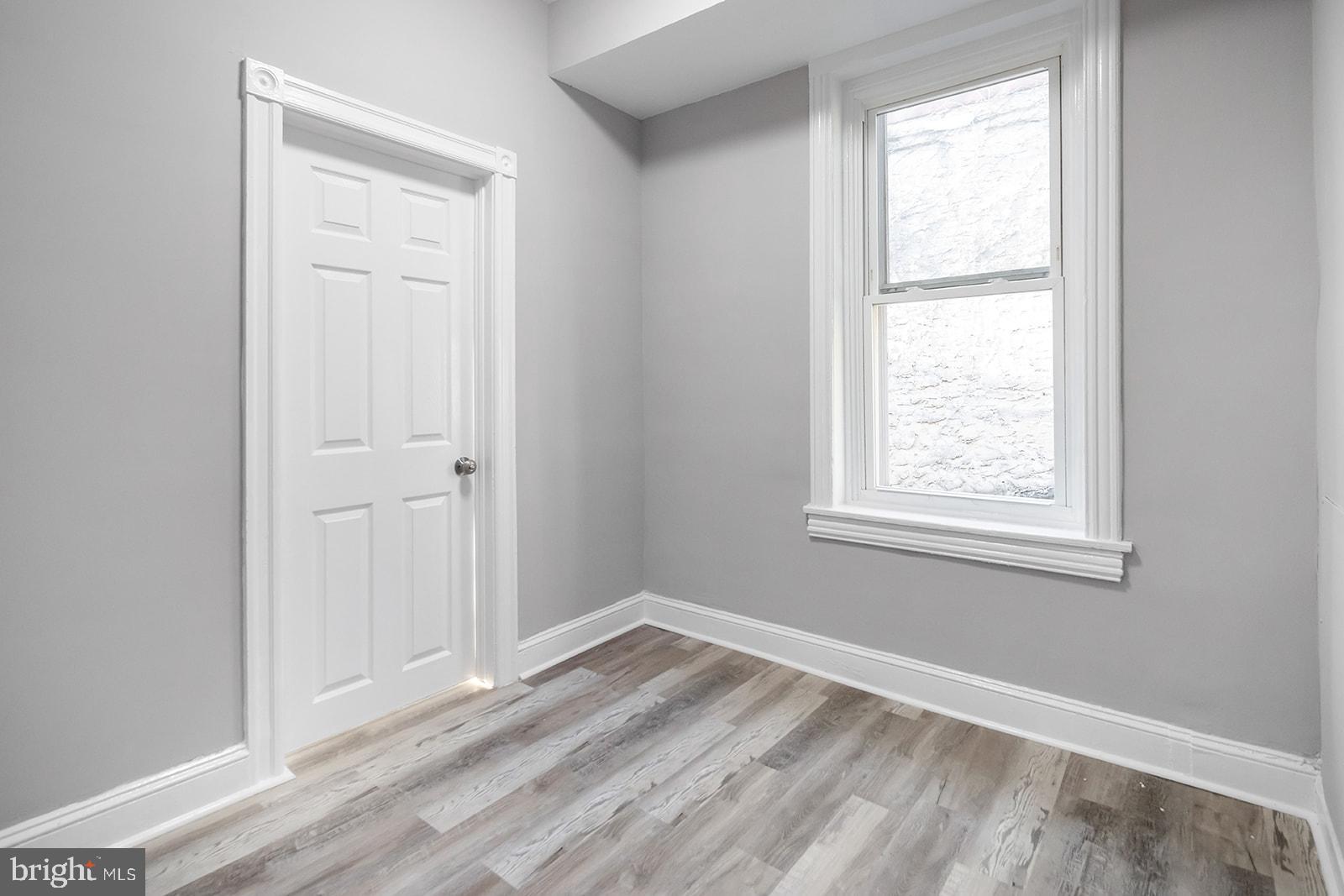 STRAWBERRY MANSION - Residential