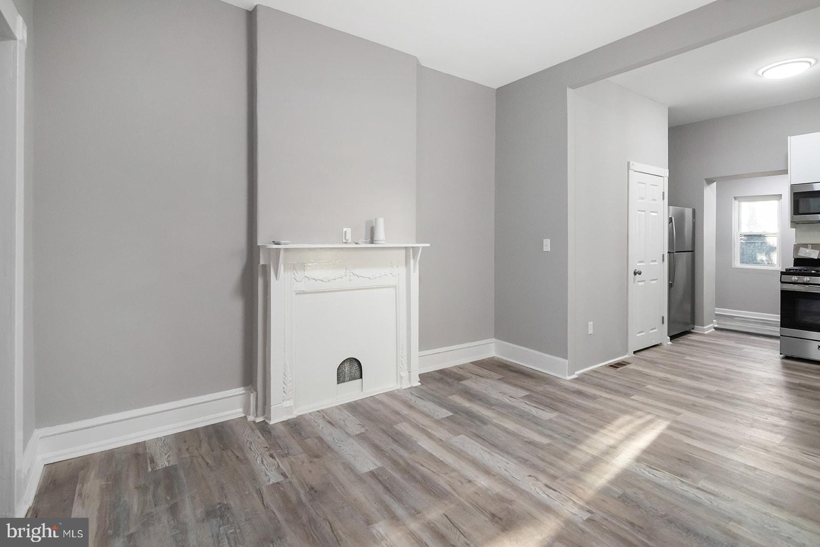 STRAWBERRY MANSION - Residential