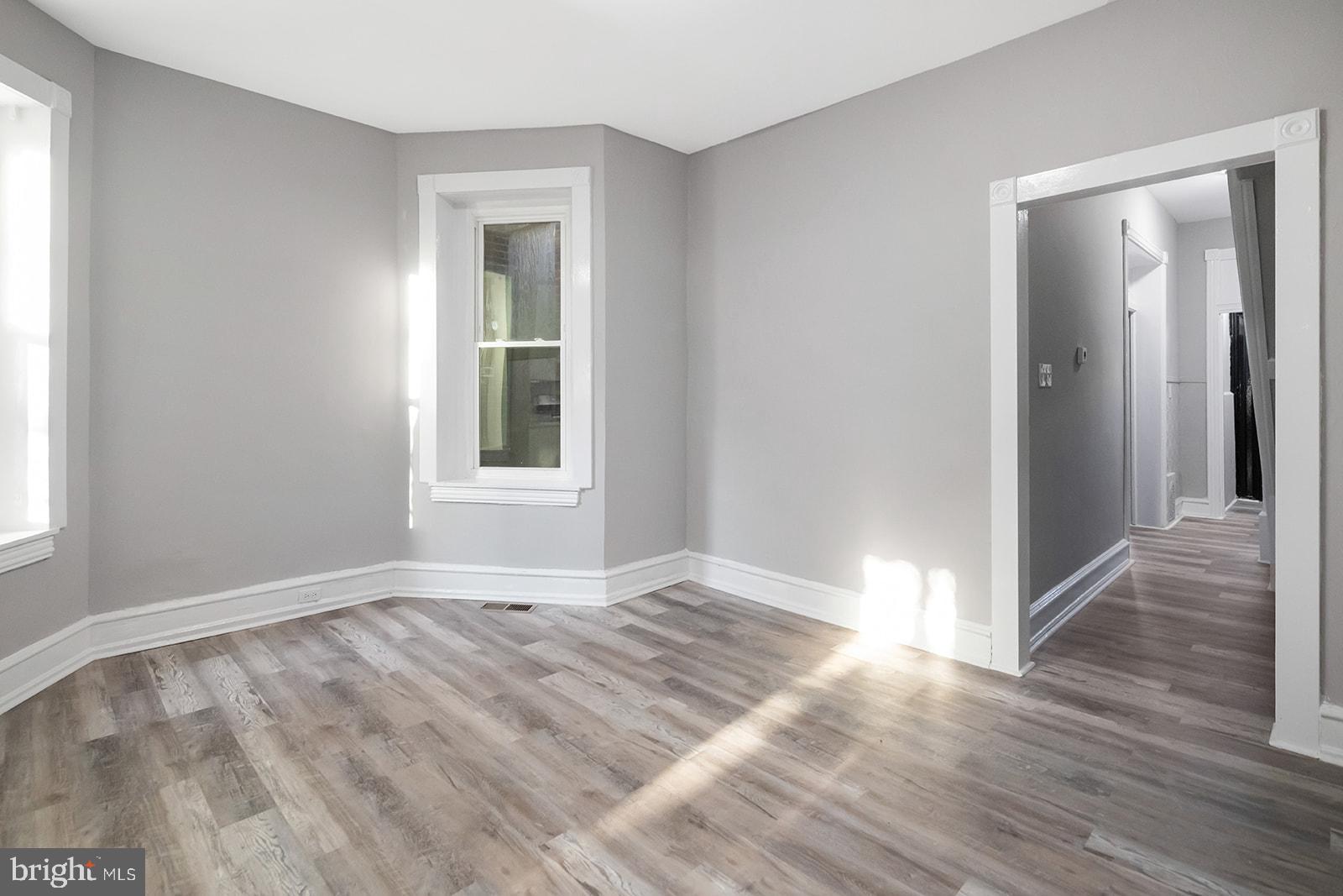 STRAWBERRY MANSION - Residential