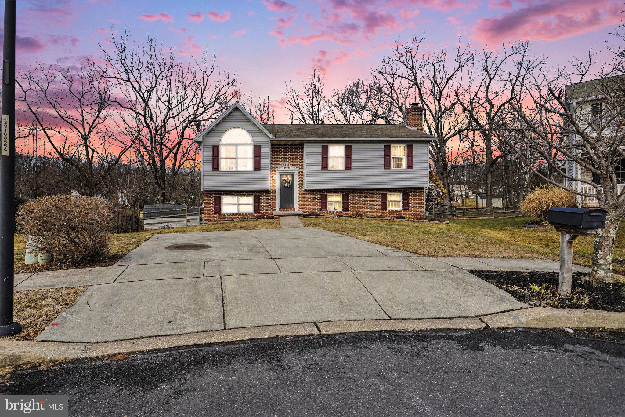 HERITAGE HILLS - Residential