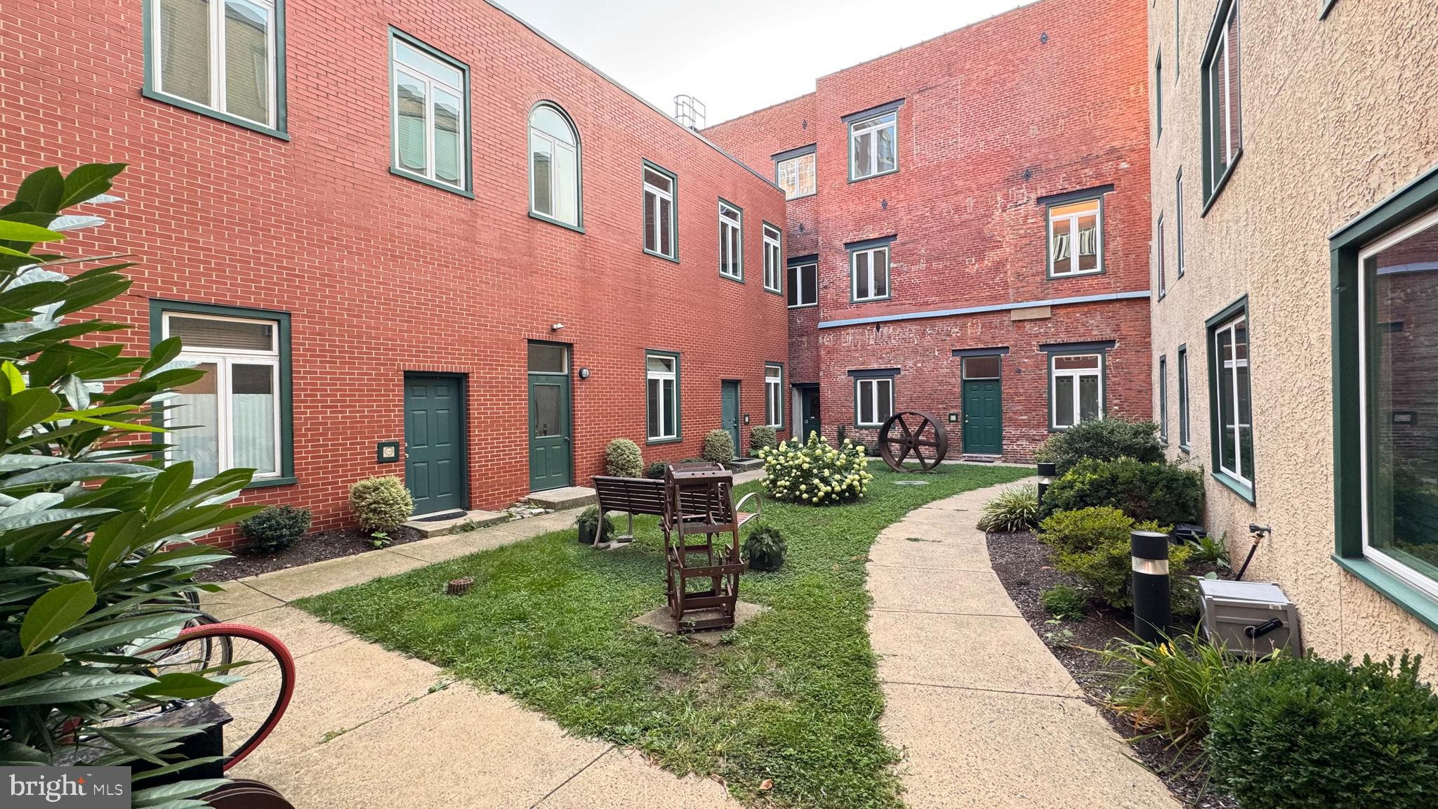 OLD CITY - Residential