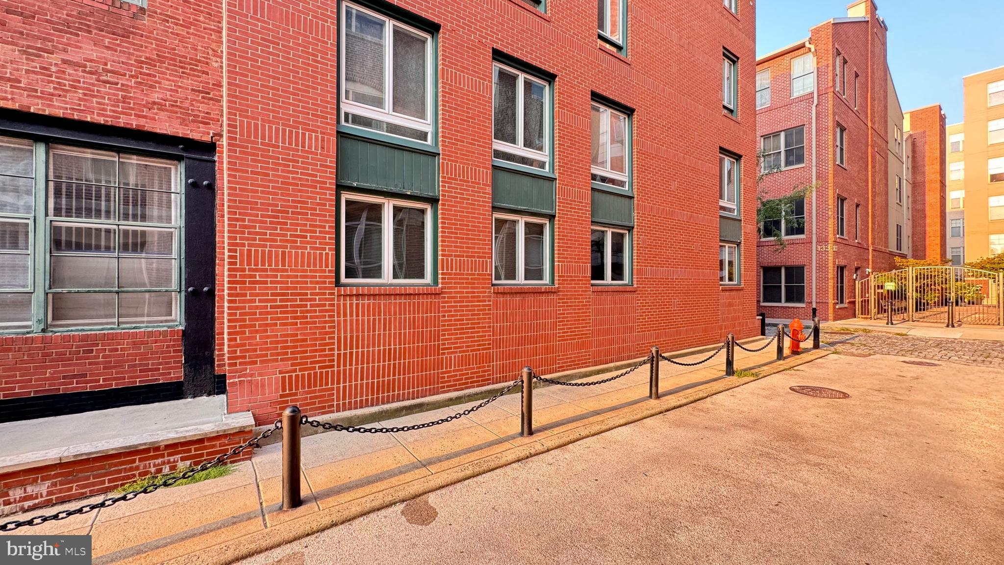 OLD CITY - Residential