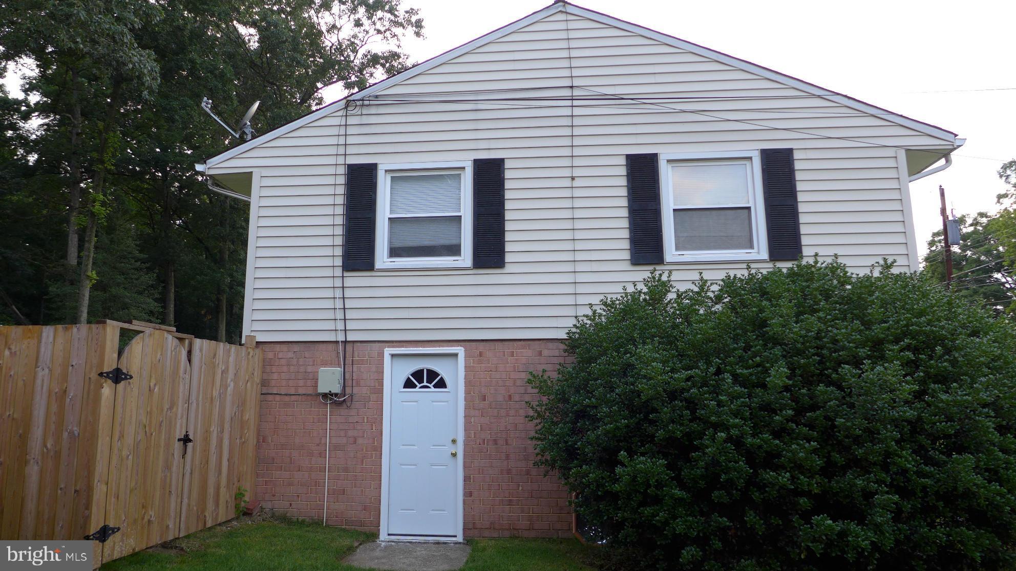 CALVERTON - Residential