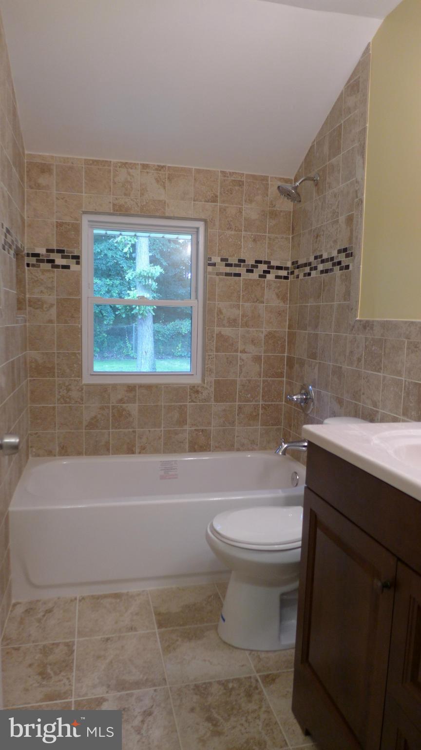 CALVERTON - Residential