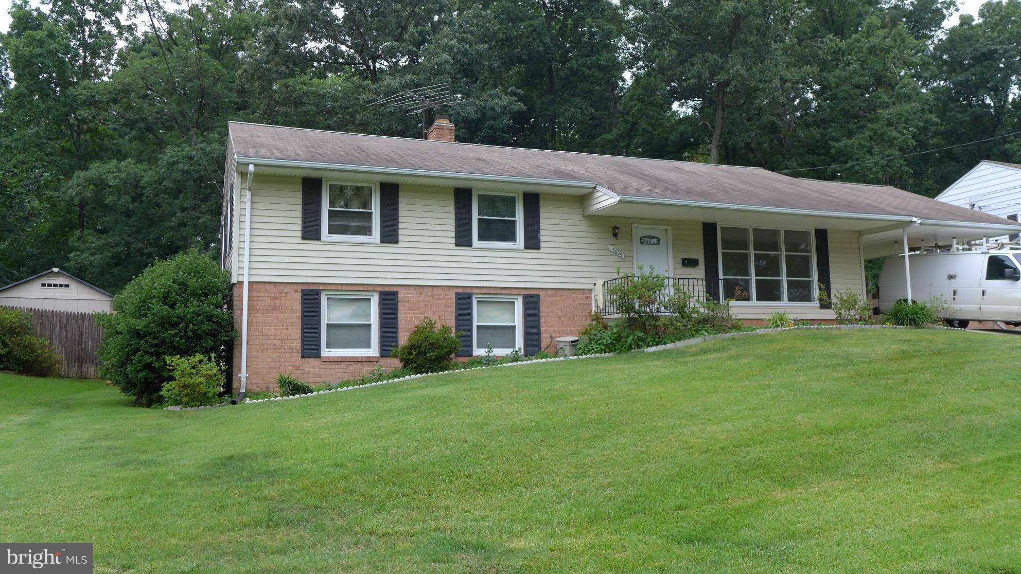 CALVERTON - Residential