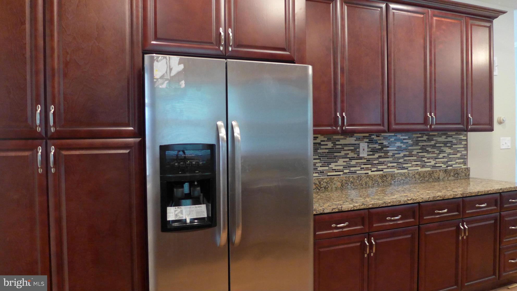 CALVERTON - Residential