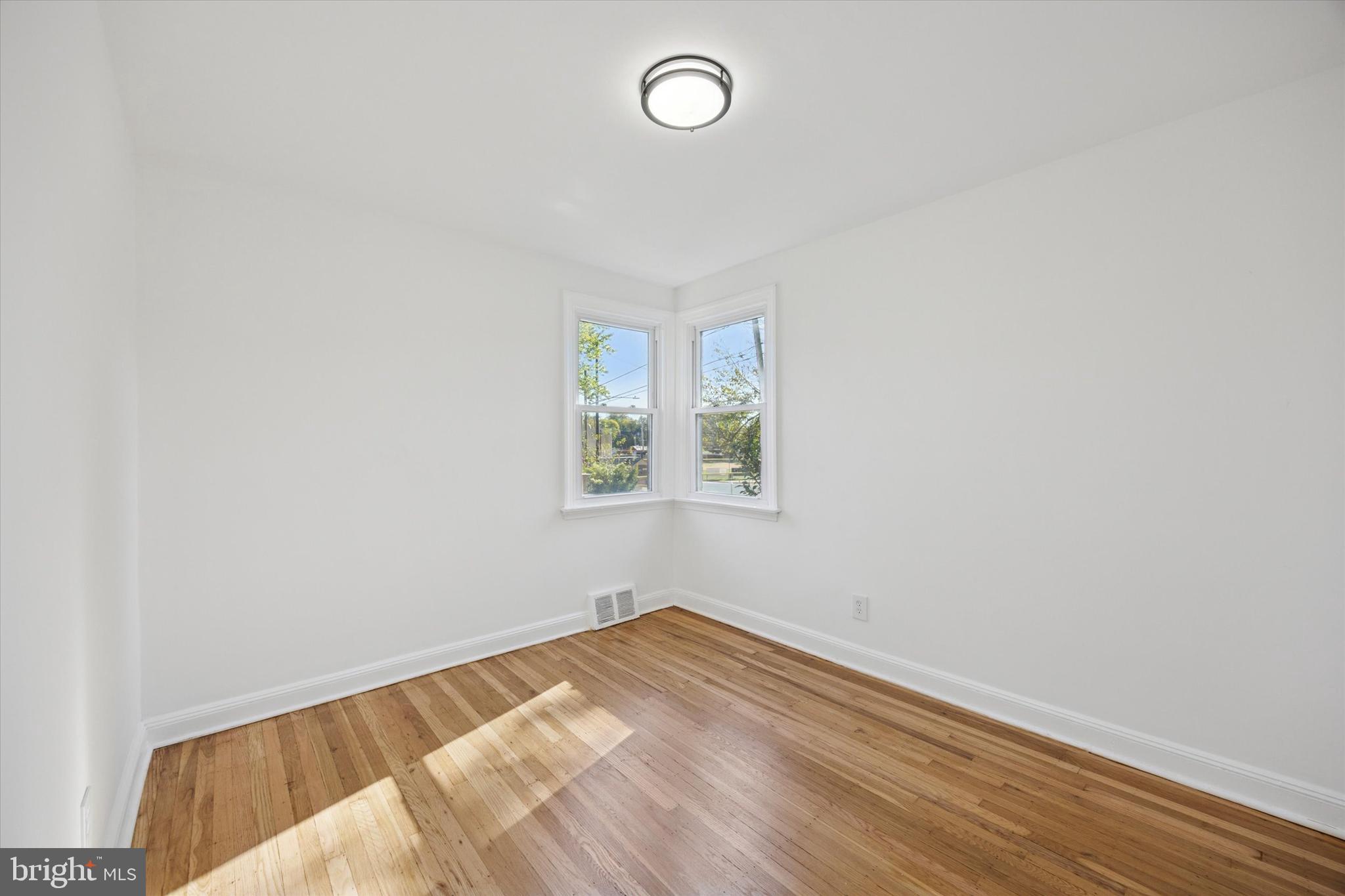 DREXEL PARK GARDEN - Residential