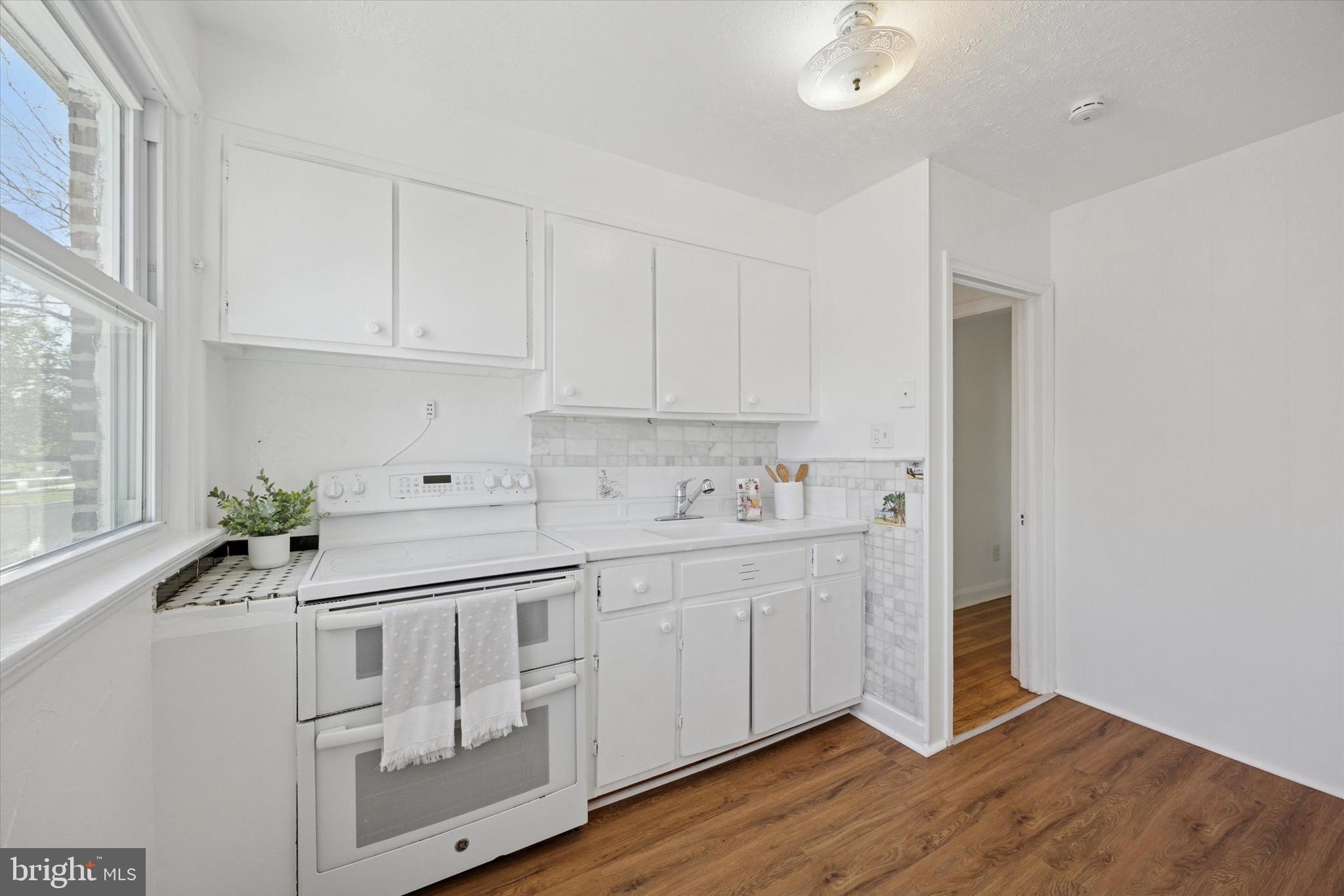 DREXEL PARK GARDEN - Residential