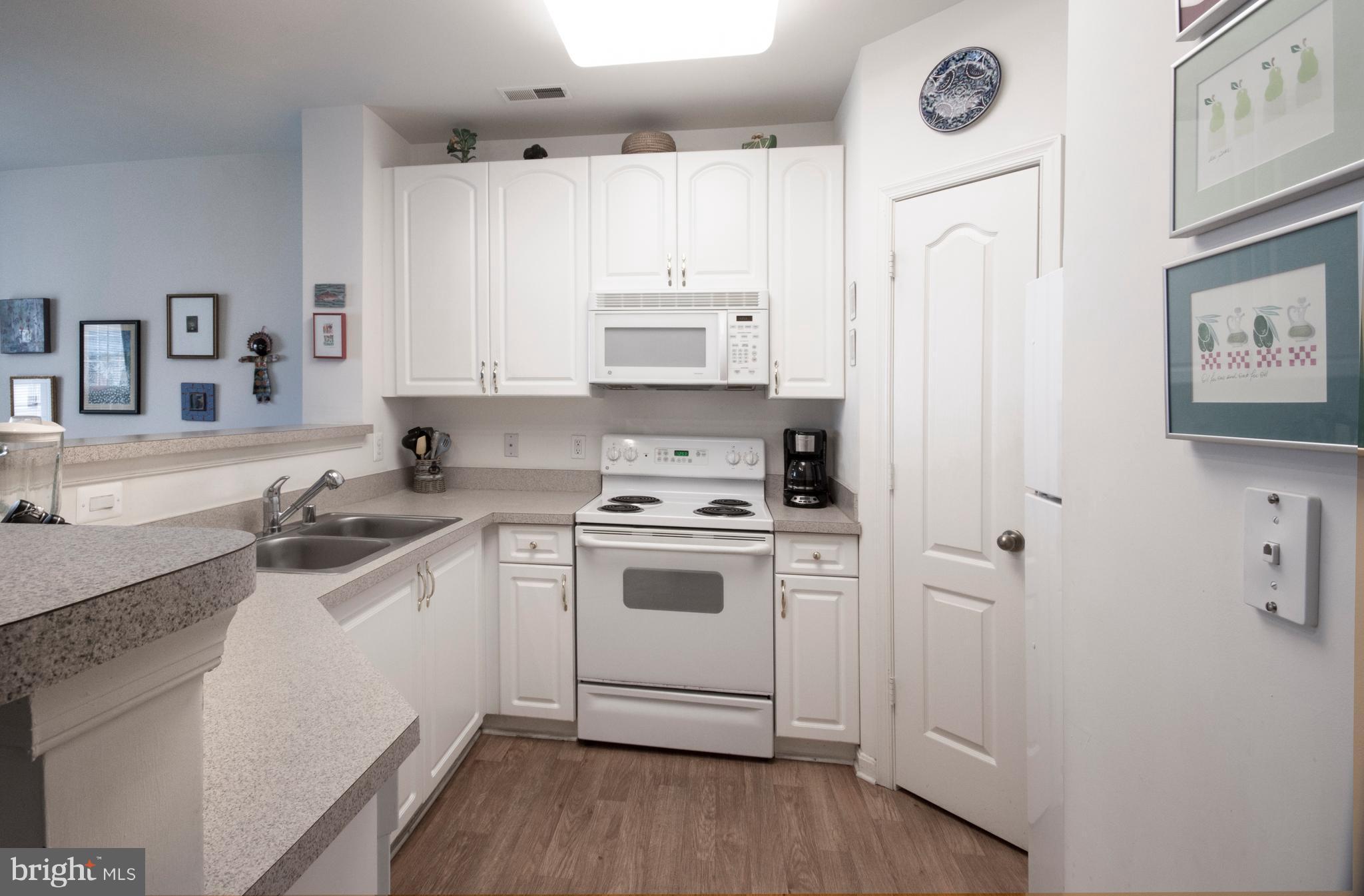 HIGH VIEW AT HUNT VALLEY - Residential