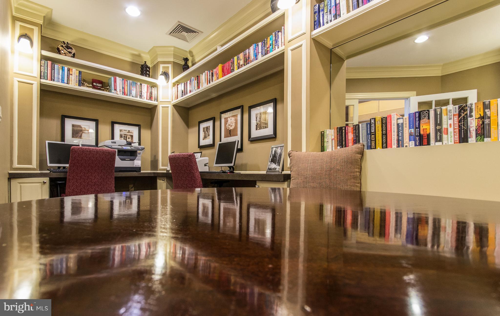 HIGH VIEW AT HUNT VALLEY - Residential