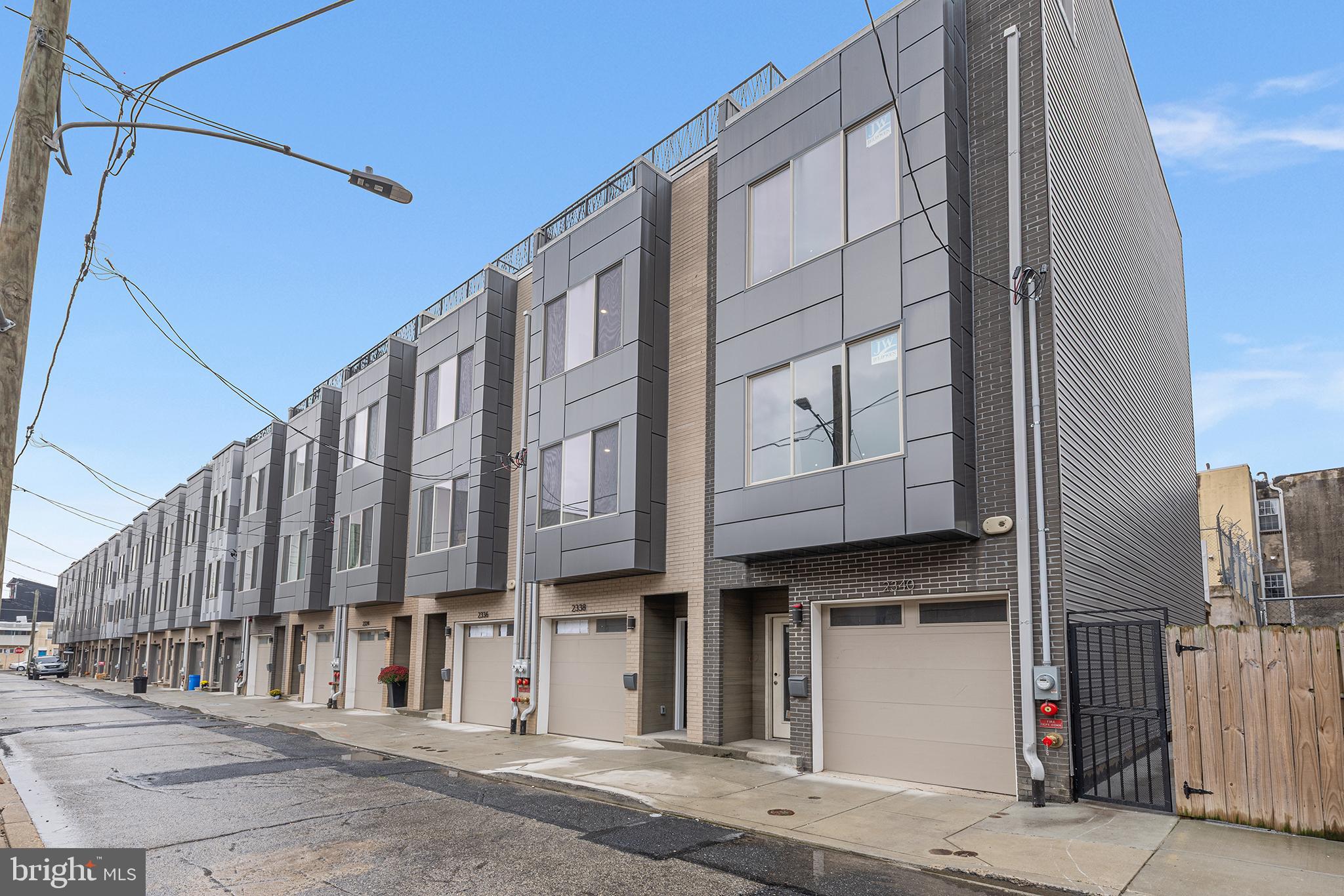 POINT BREEZE - Residential