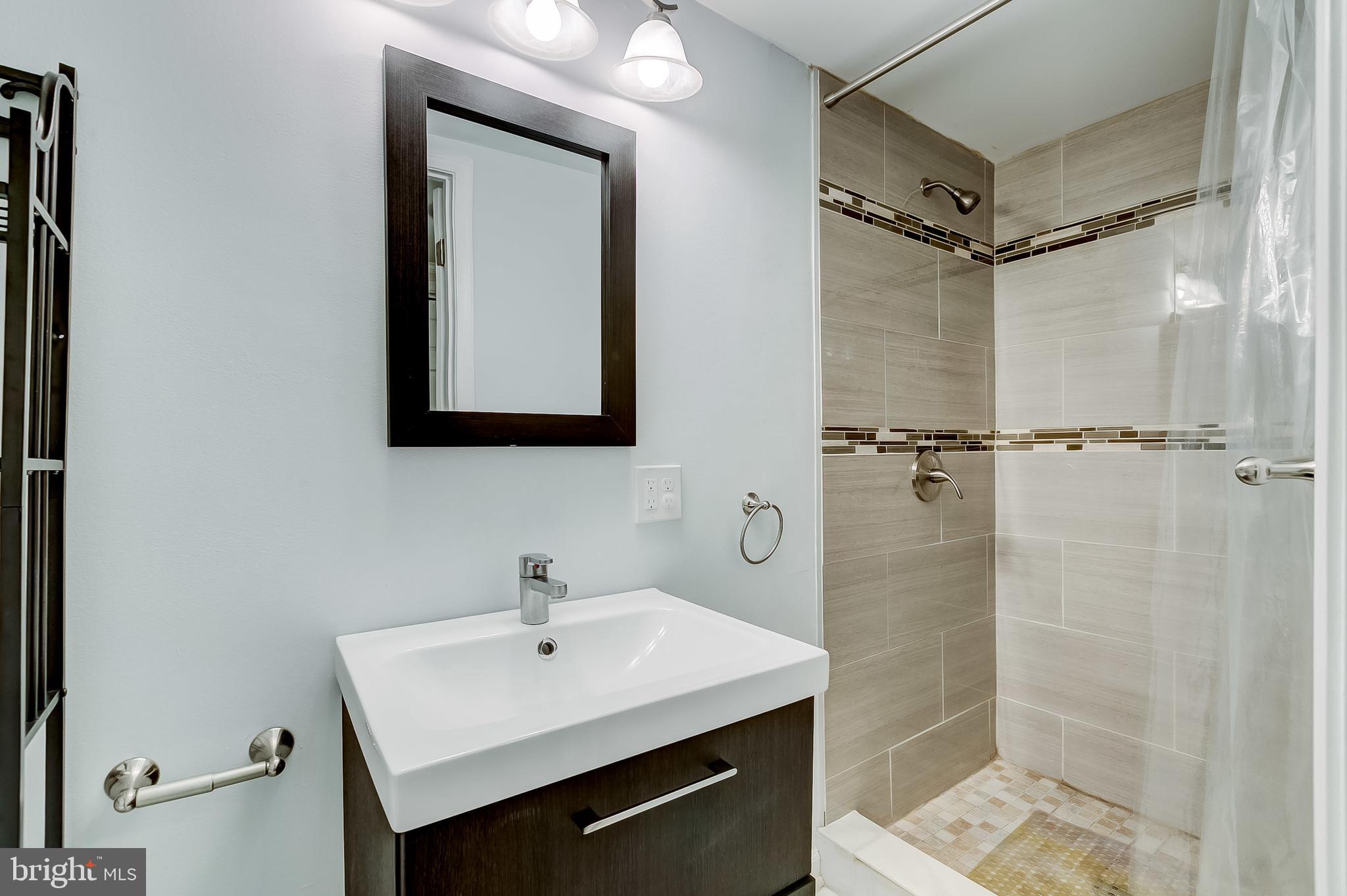 OTTERBEIN - Residential Lease