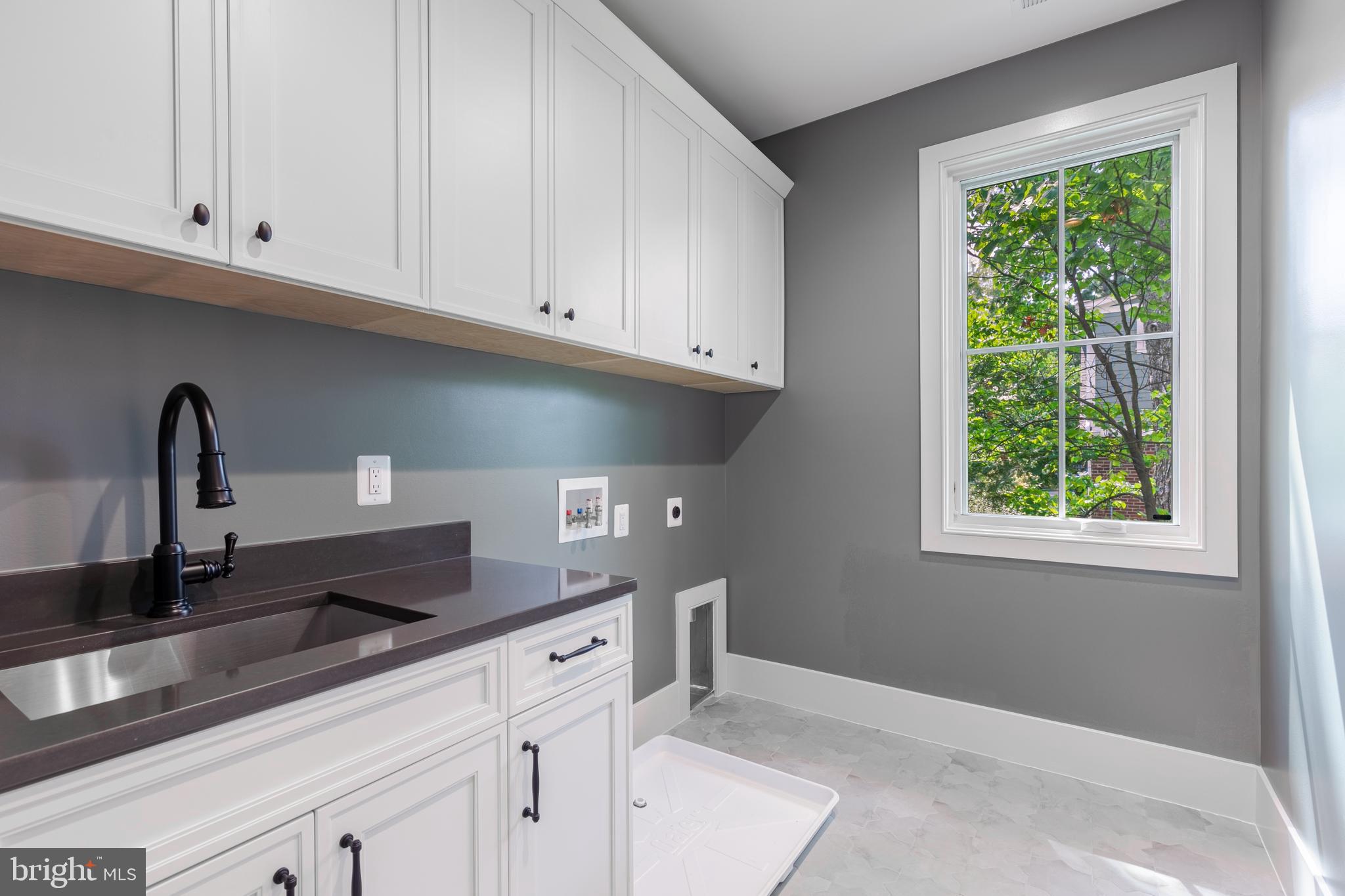 WAYCROFT - WOODLAWN - Residential