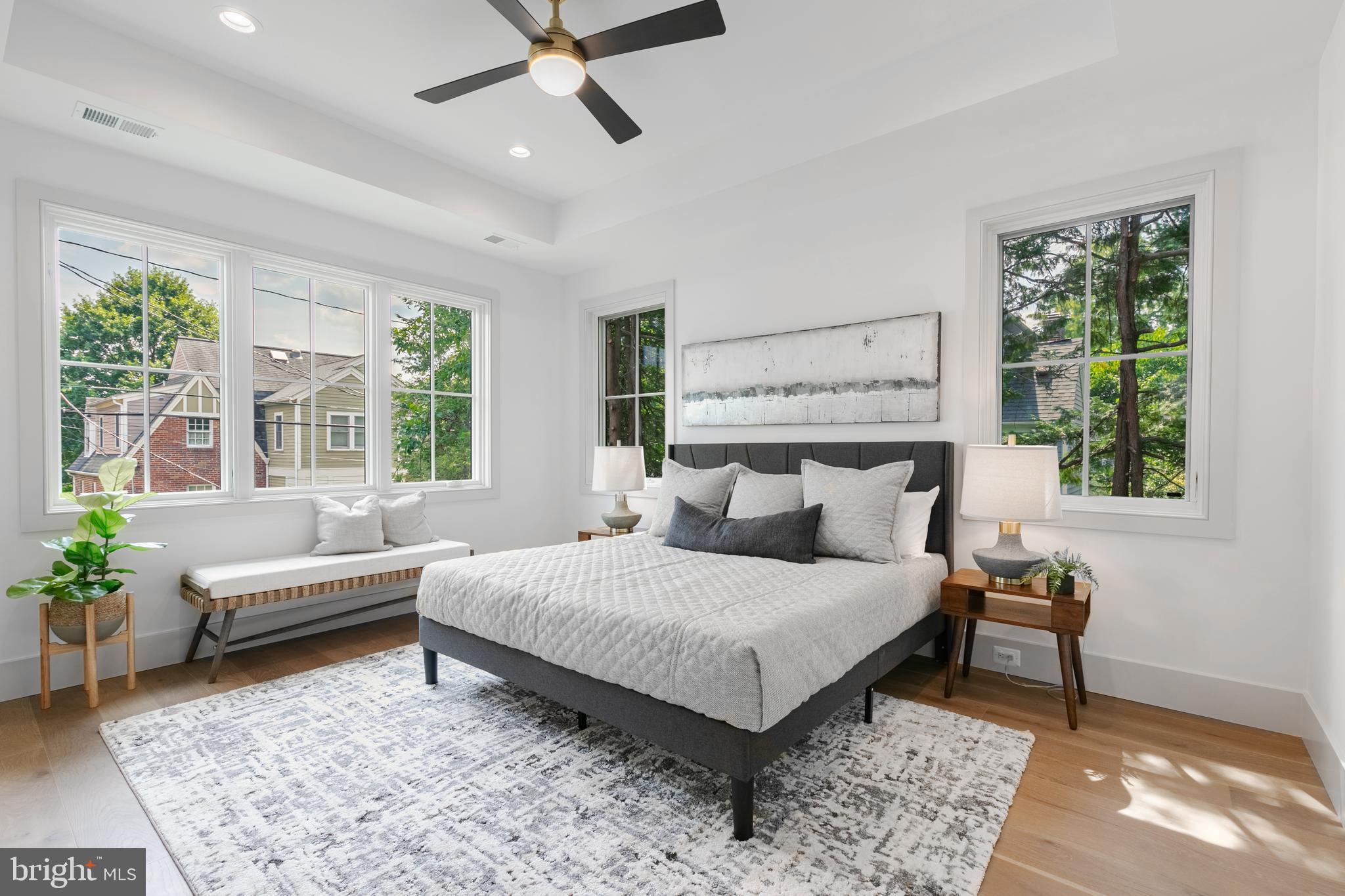 WAYCROFT - WOODLAWN - Residential