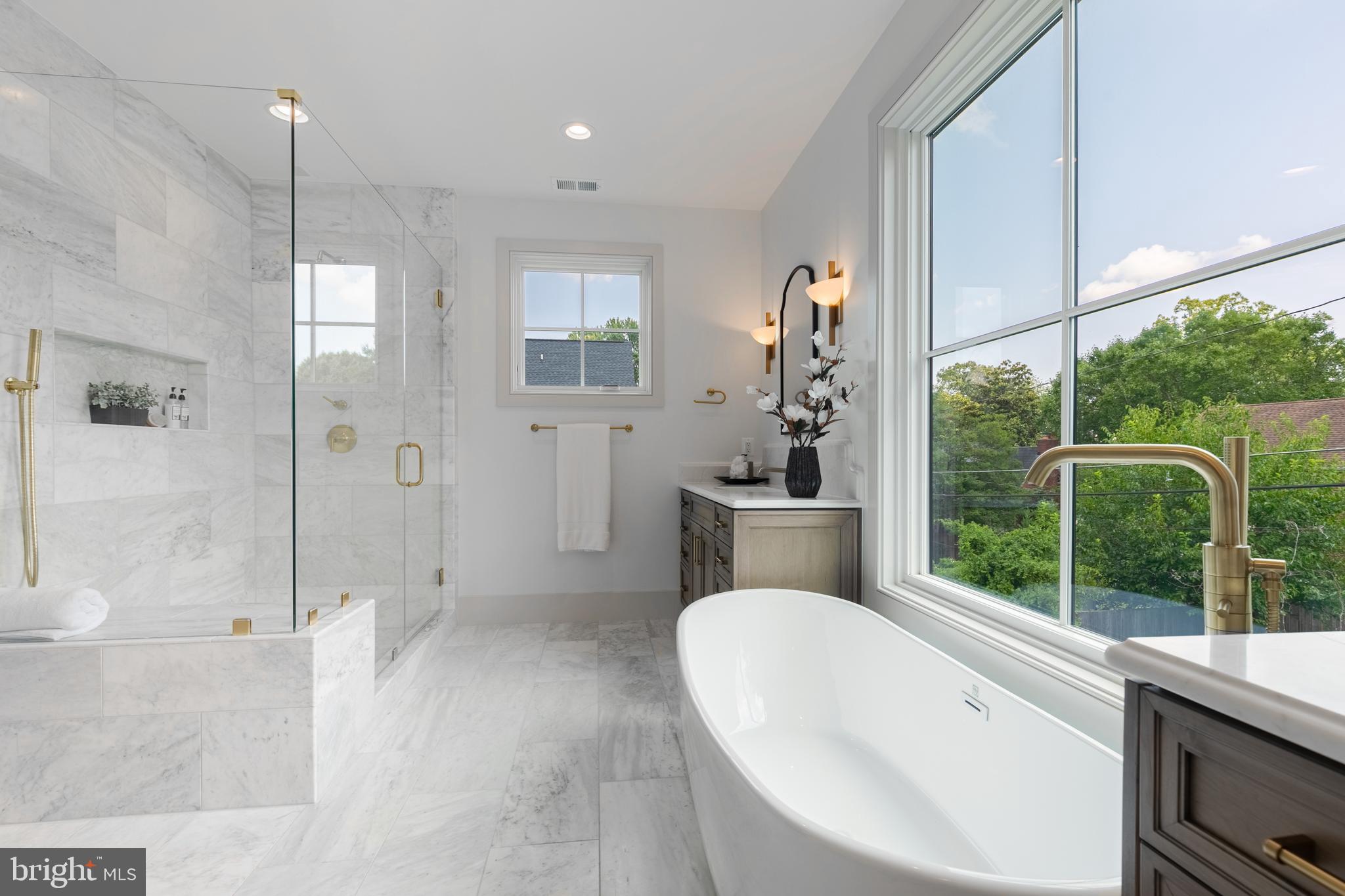 WAYCROFT - WOODLAWN - Residential