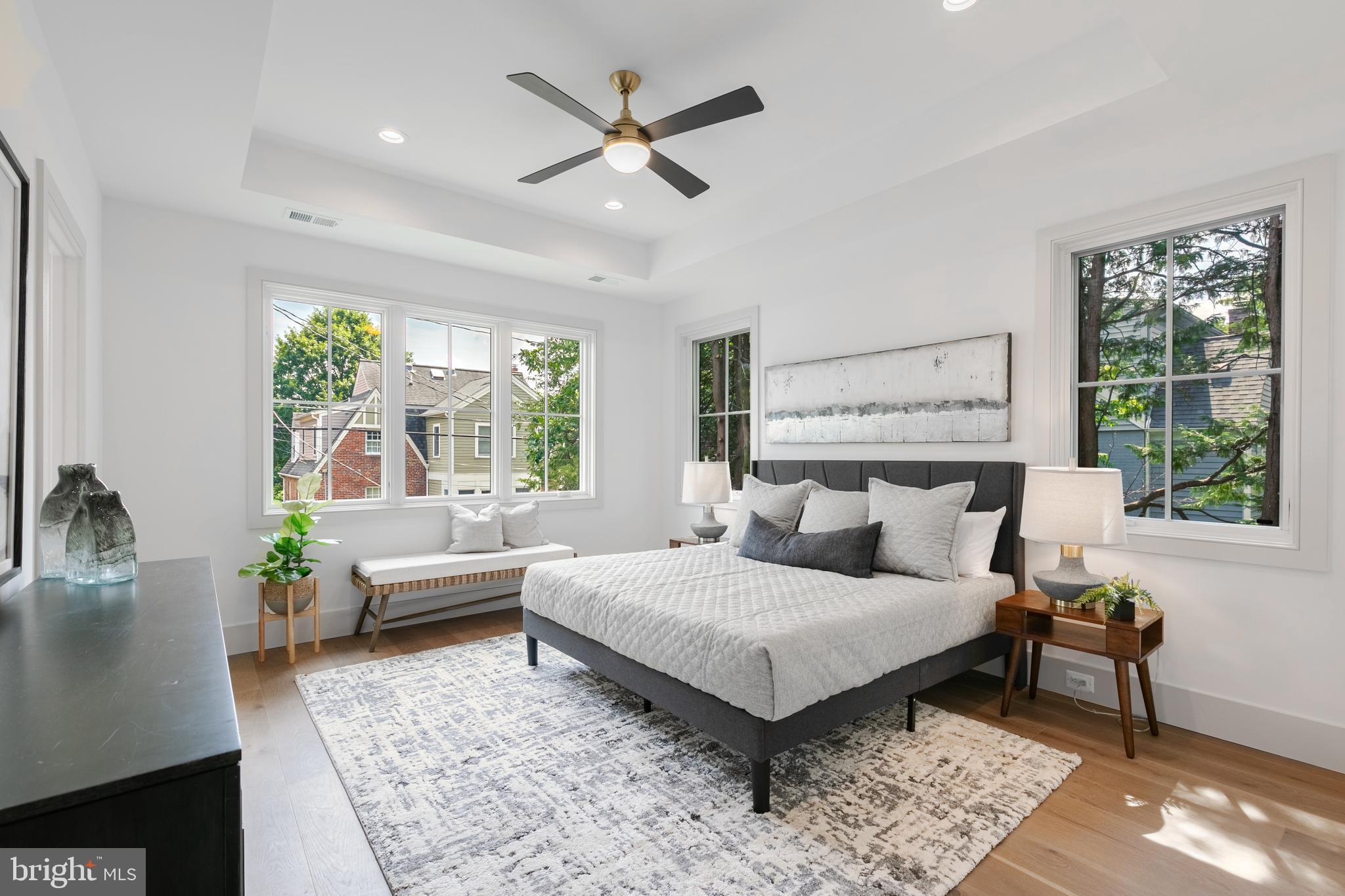 WAYCROFT - WOODLAWN - Residential