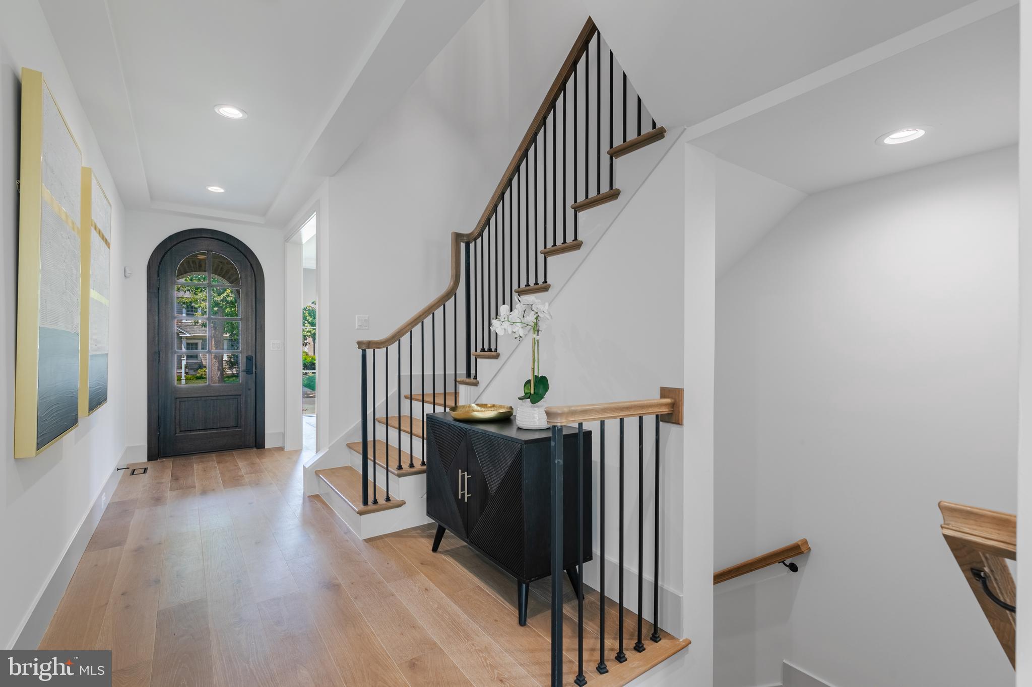 WAYCROFT - WOODLAWN - Residential