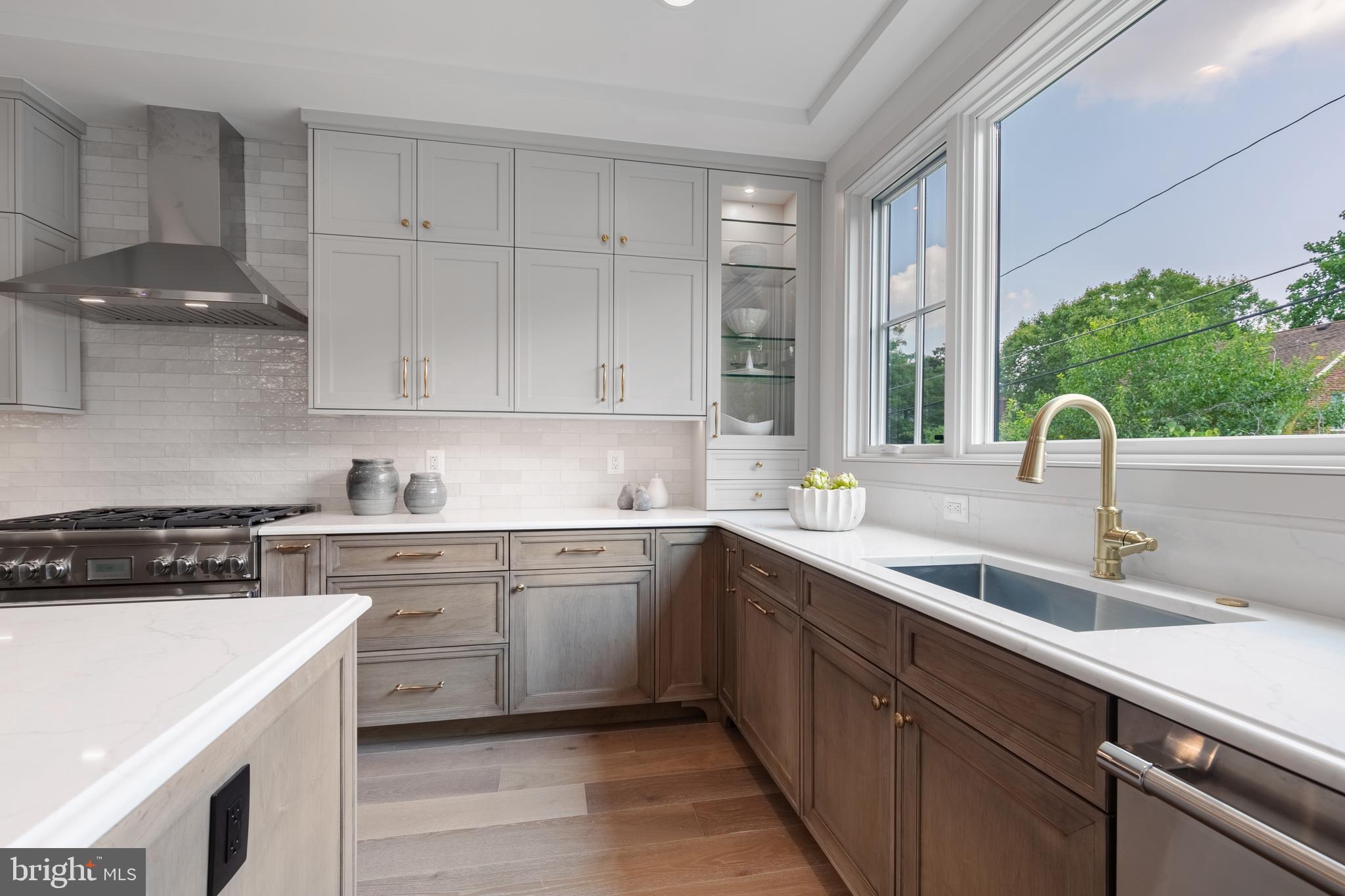 WAYCROFT - WOODLAWN - Residential